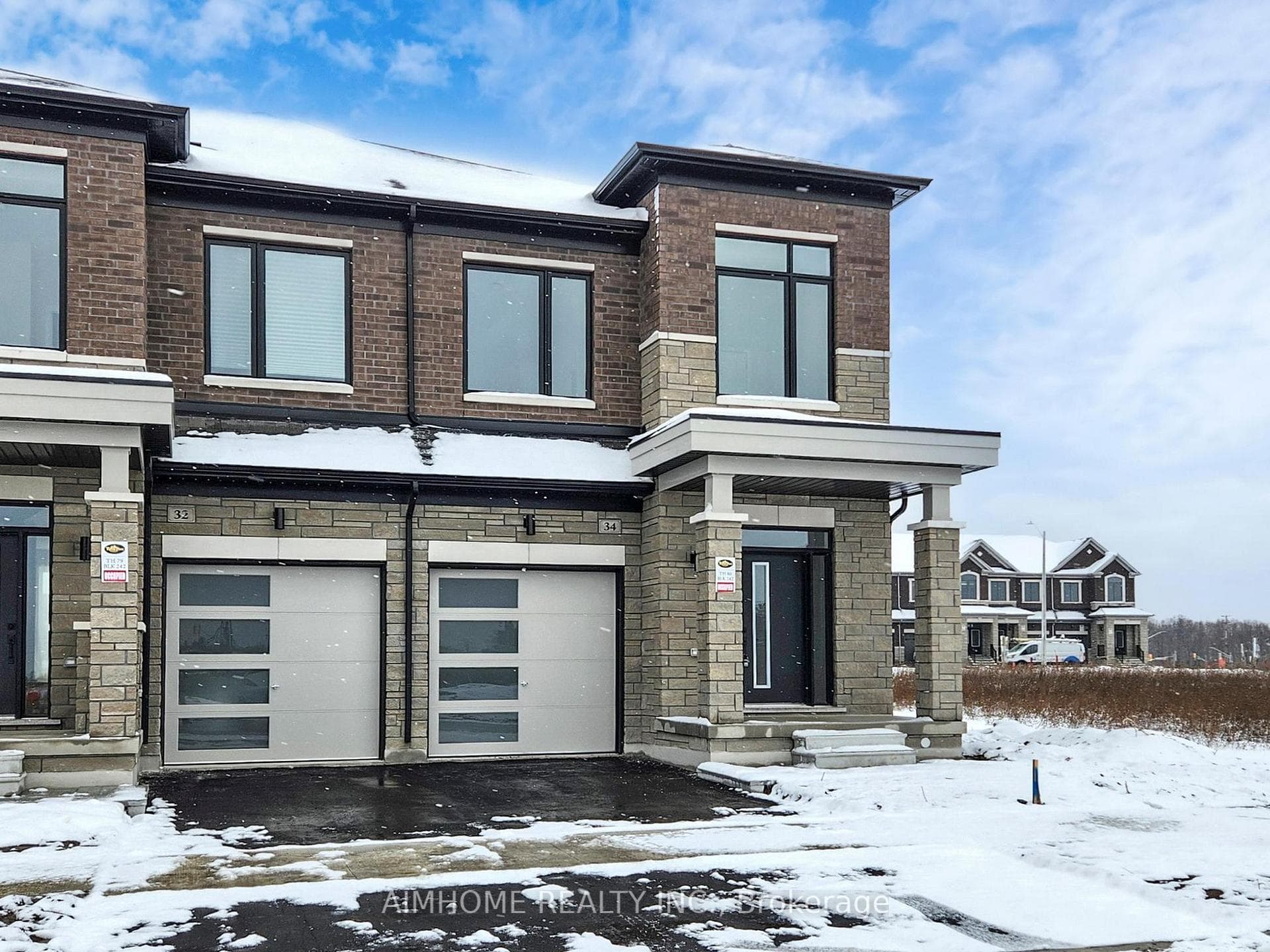 34 Kamper Avenue, Richmond Hill, ON L4E 1A2 - Photo 1
