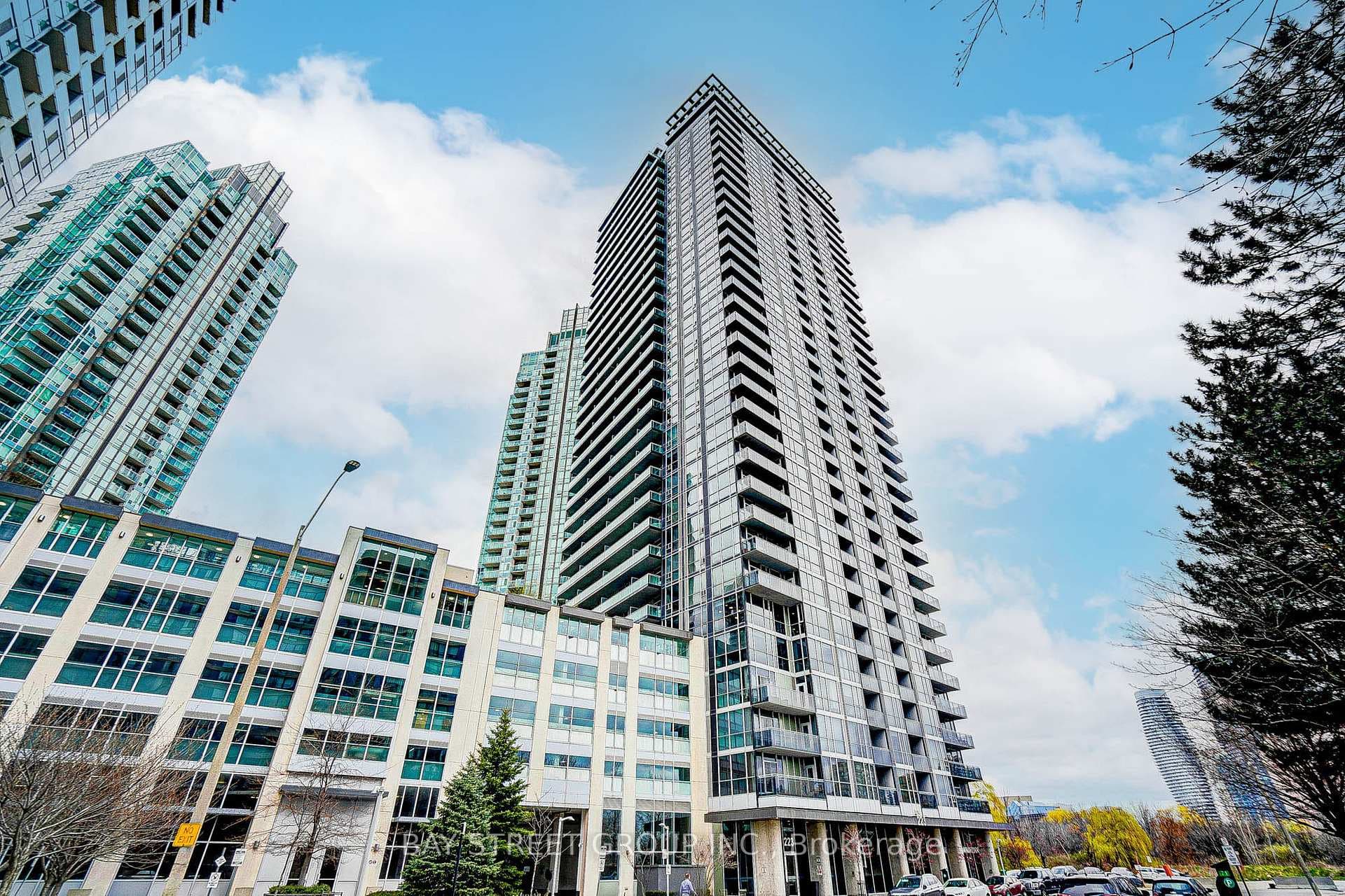 223 Webb Drive Unit 2602, Mississauga, ON L5B 0E8 - Photo 1