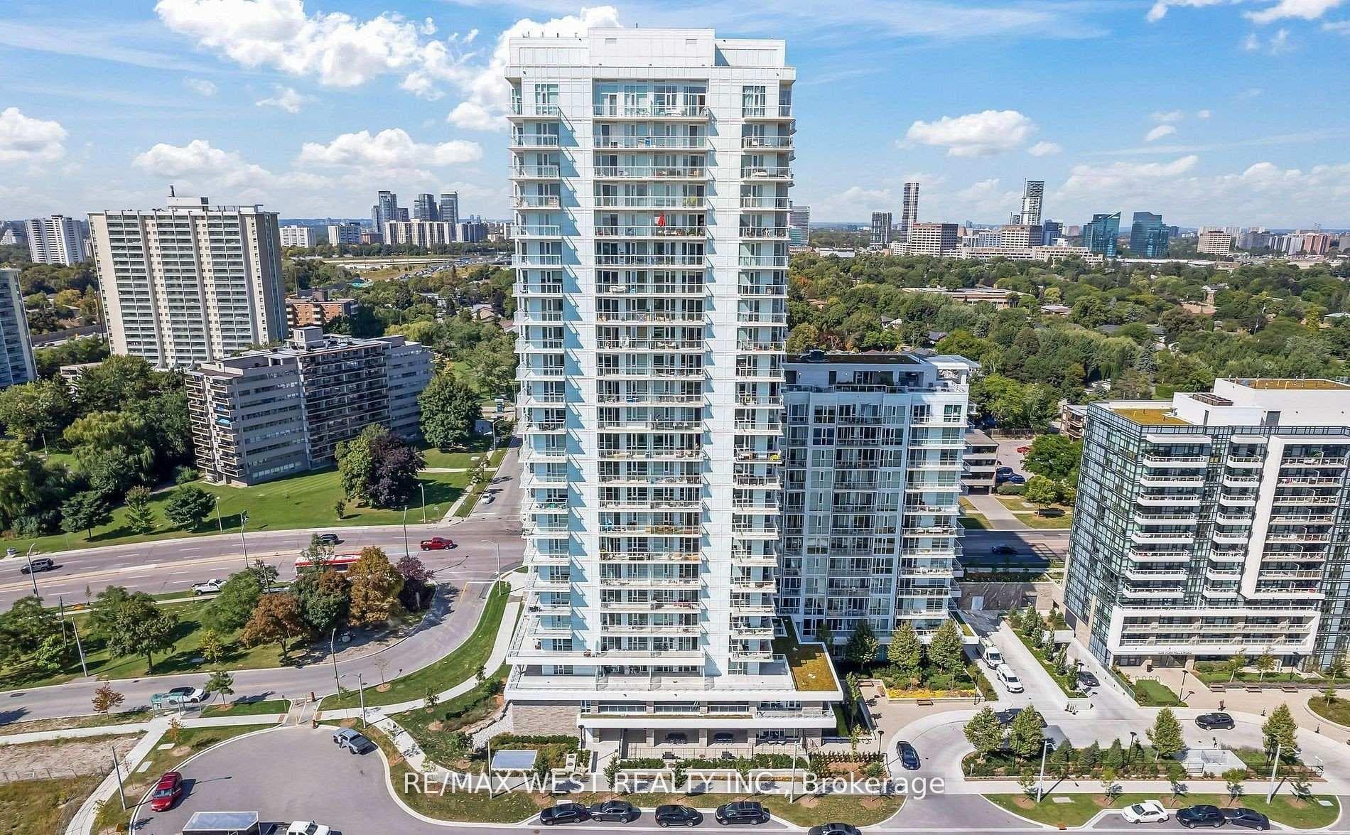 10 Deerlick Court Unit 202, Don Mills / Parkwoods / Victoria Village, ON M3A 0A7 - Photo 1