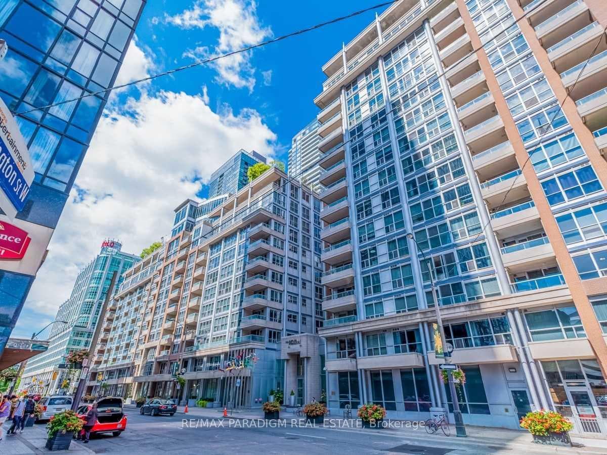 250 Wellington Street Unit 228, Downtown Toronto / Waterfront, ON M5V 3P6 - Photo 1