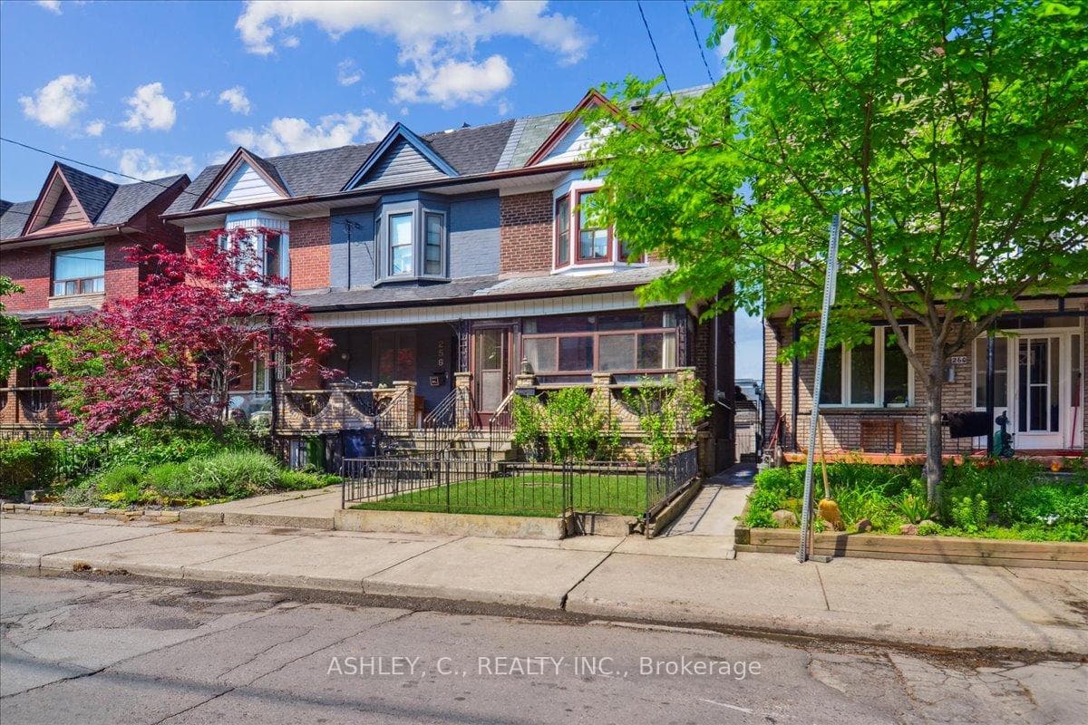 258 Perth Avenue, Bloor West Village / Swansea, ON M6P 3Y1 - Photo 1