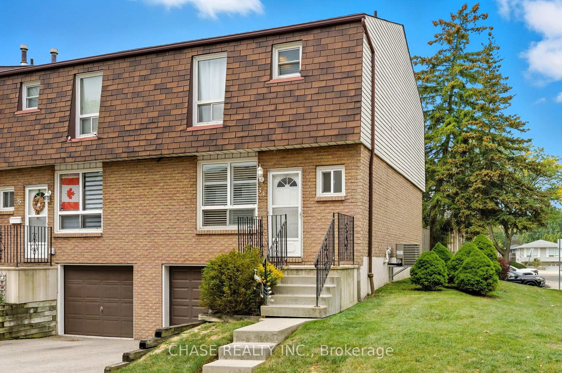 1301 Upper Gage Avenue Unit 34, Hamilton, ON L8W 1E5 - Photo 1