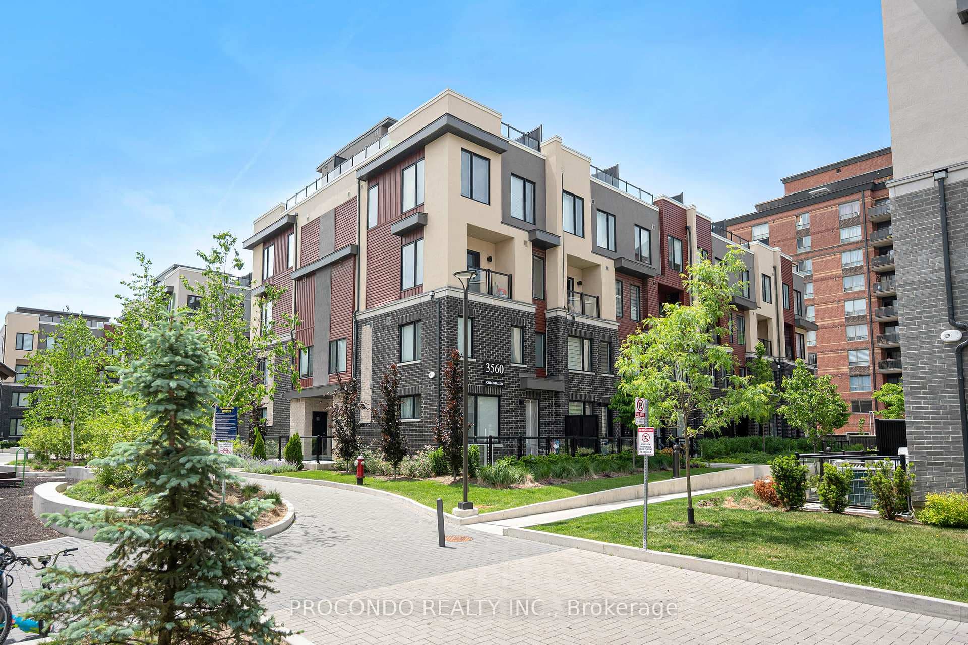 3560 Colonial Drive Unit Unit 3, Mississauga, ON L5L 5R9 - Photo 1