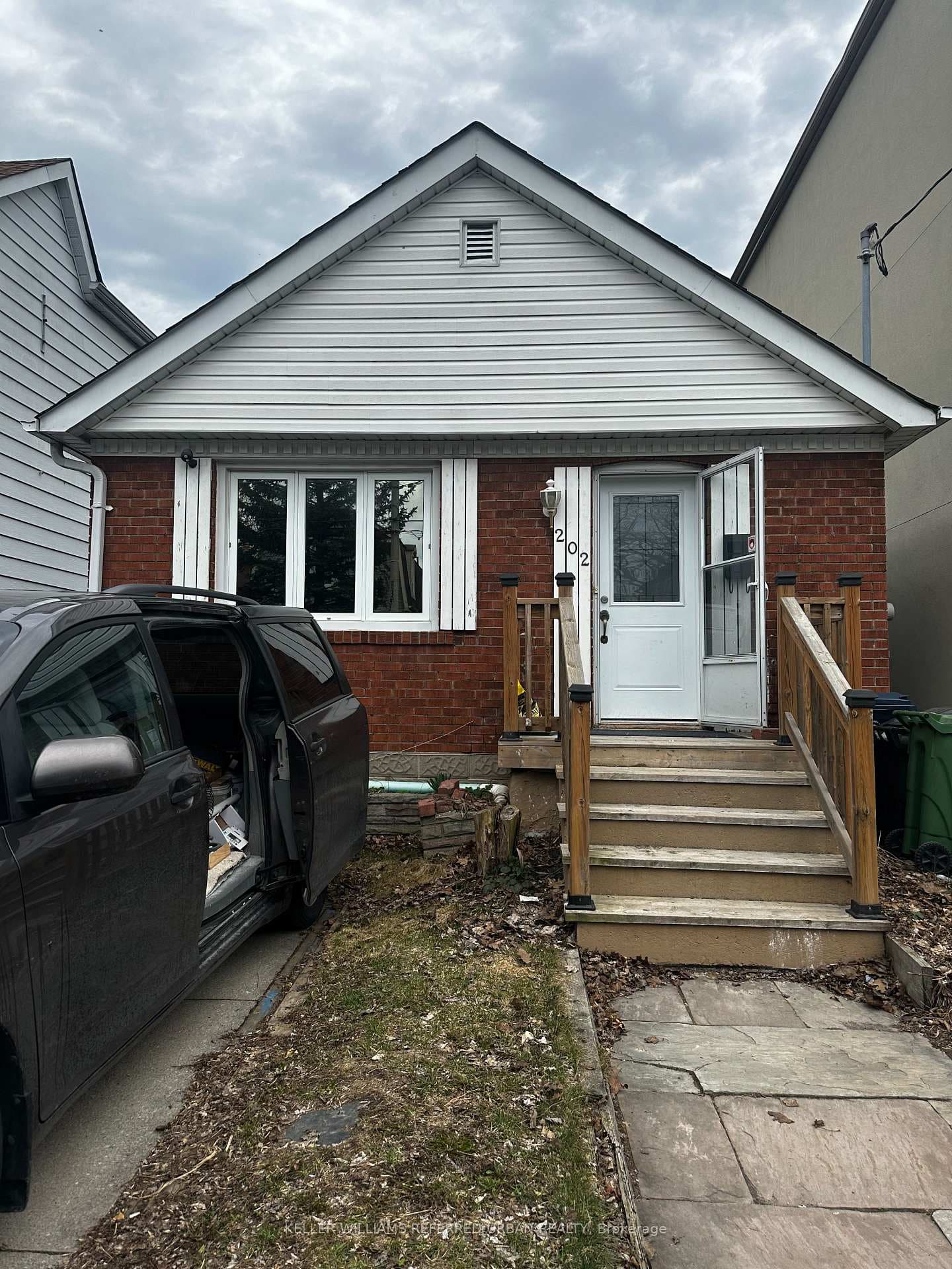 202 Cedarvale Avenue, Danforth / East York, ON M4C 4K2 - Photo 1