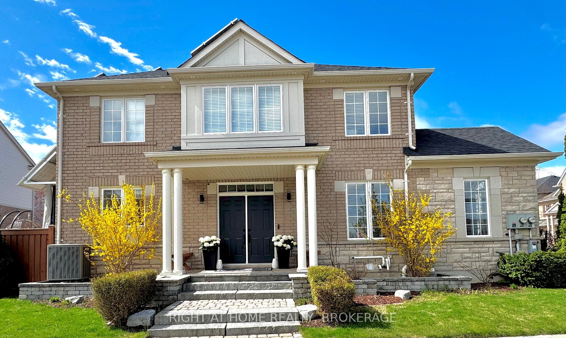 3253 Steeplechase Drive, Burlington