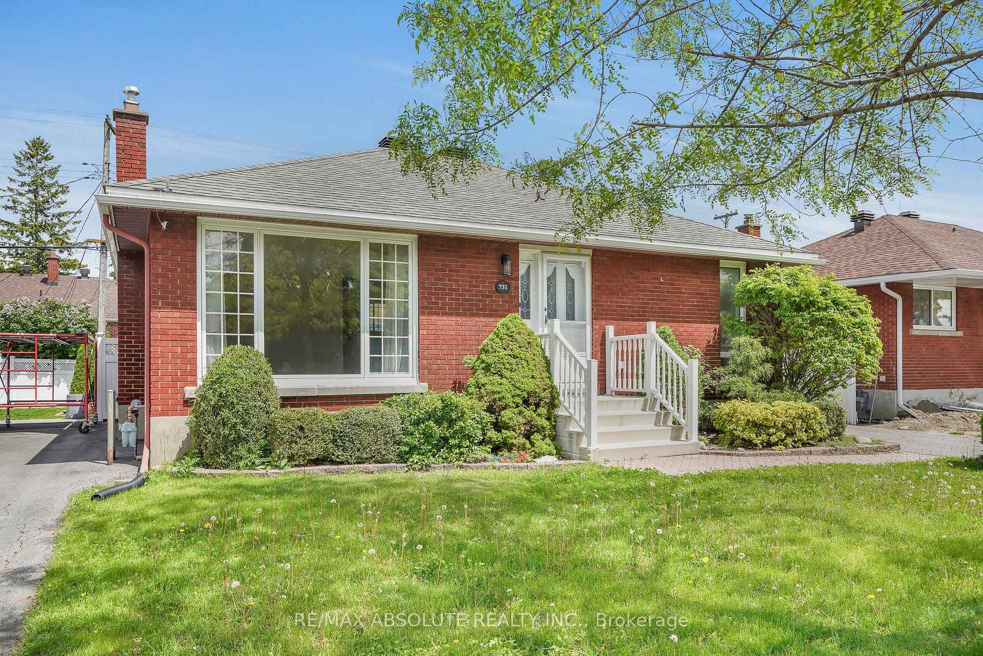 731 Borthwick Avenue, Overbrook - Castleheights and Area, ON K1K 2M3 - Photo 1