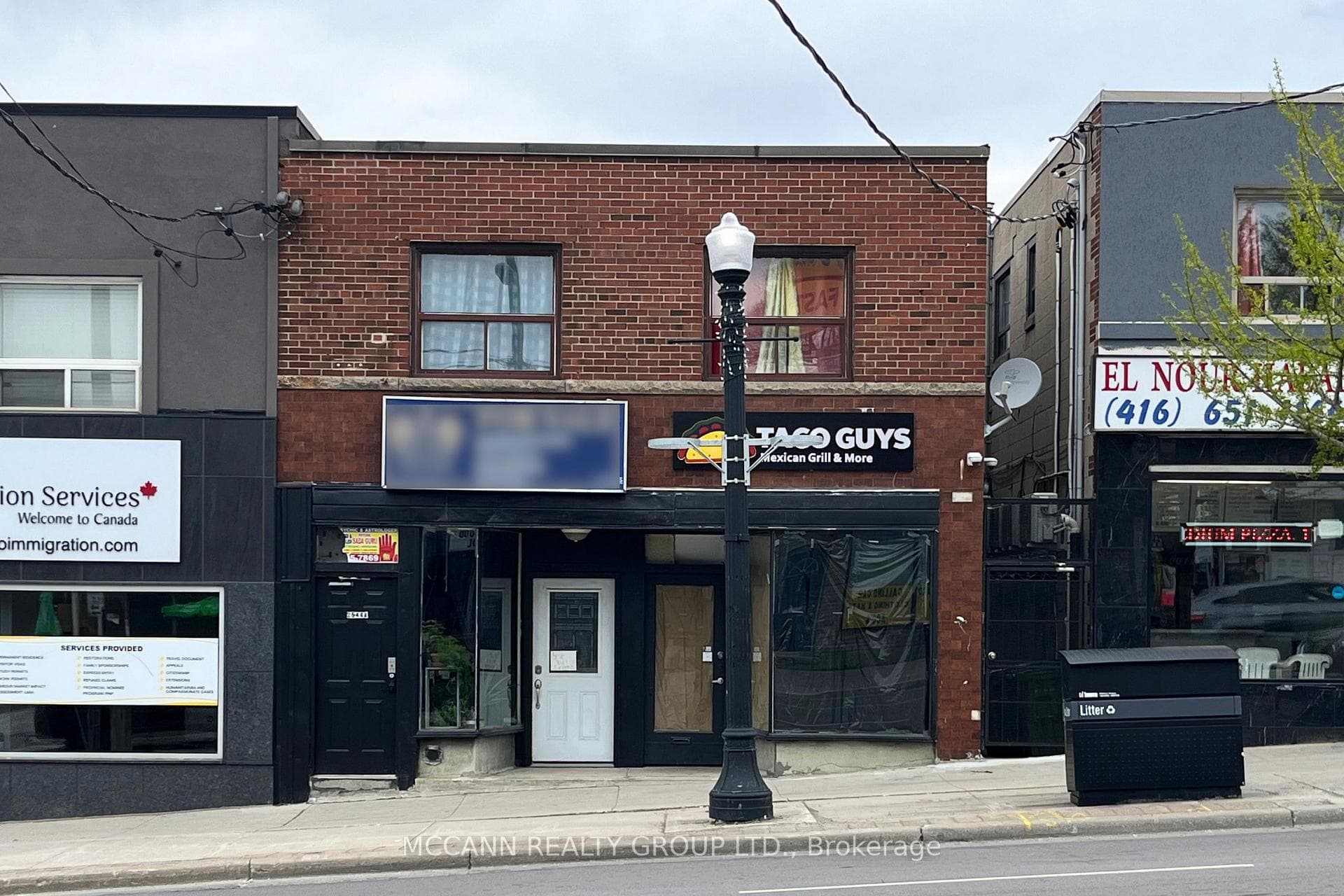 2544 Eglinton Avenue, Toronto W04