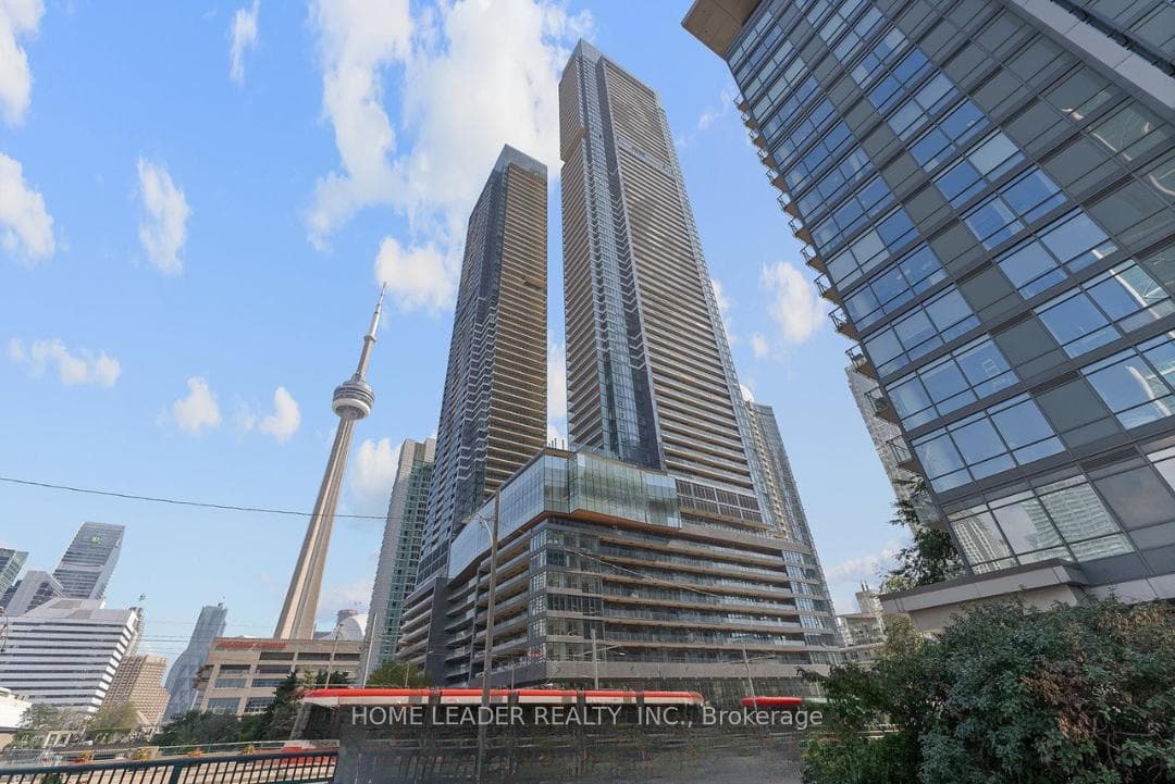 3 Concord Cityplace Way Unit 5910, Downtown Toronto / Waterfront, ON M5V 0X4 - Photo 1