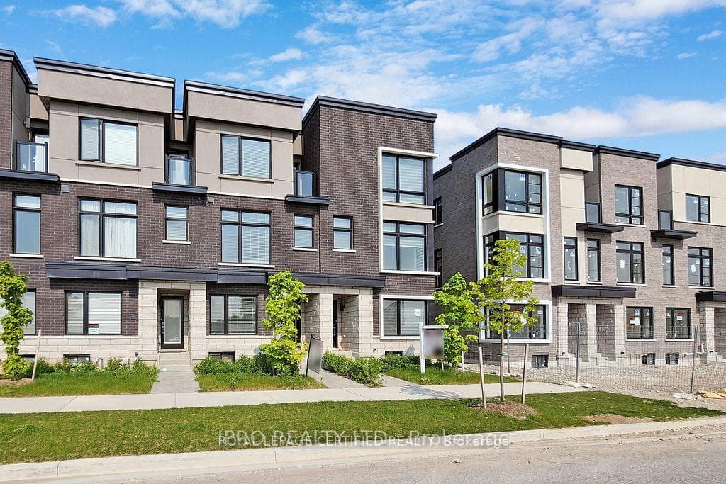 2614 Castlegate Crossing, Pickering, ON L1X 0H9 - Photo 1