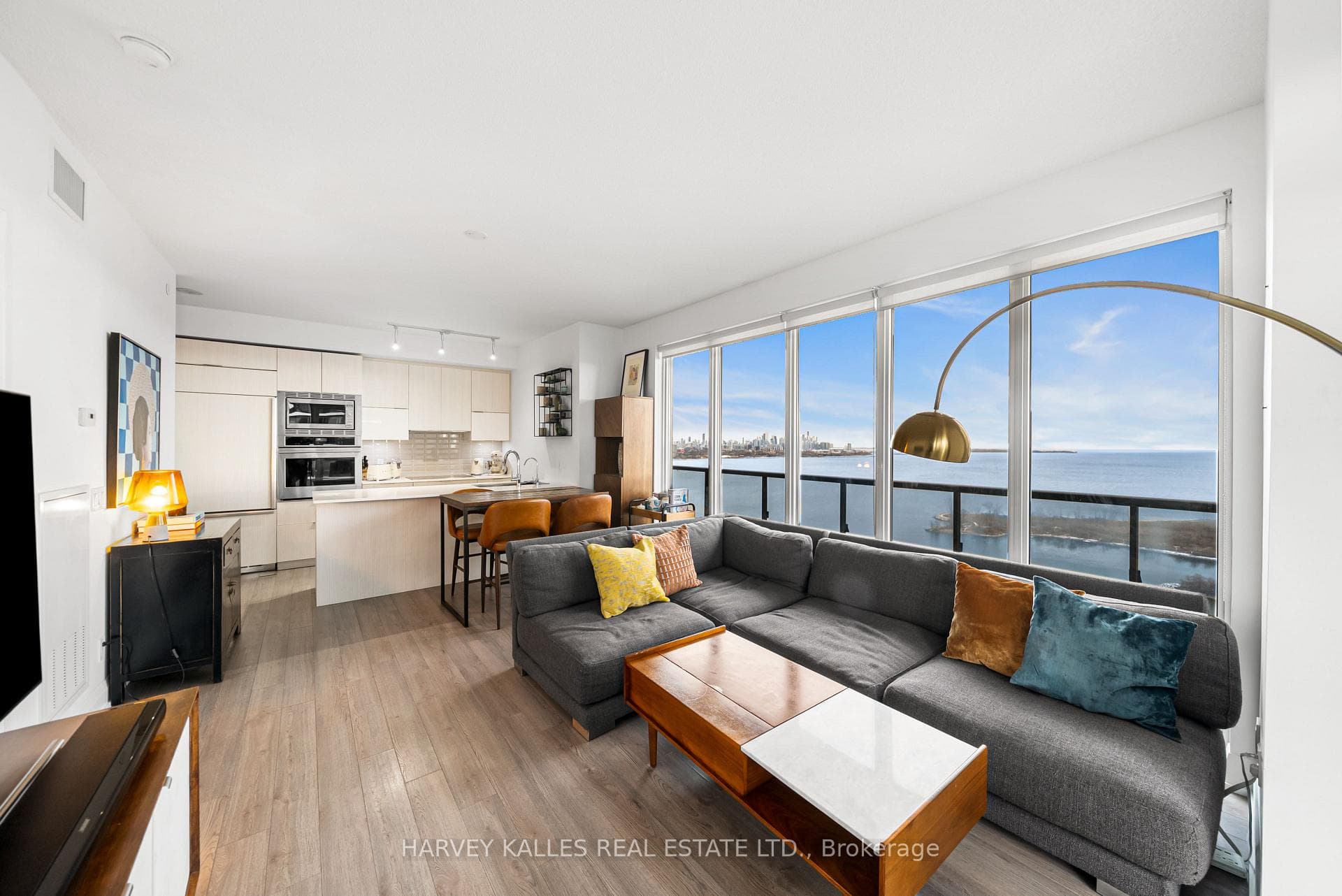 56 Annie Craig Drive Unit 2703, Liberty Village / Parkdale / South Parkdale, ON M8V 0C8 - Photo 1