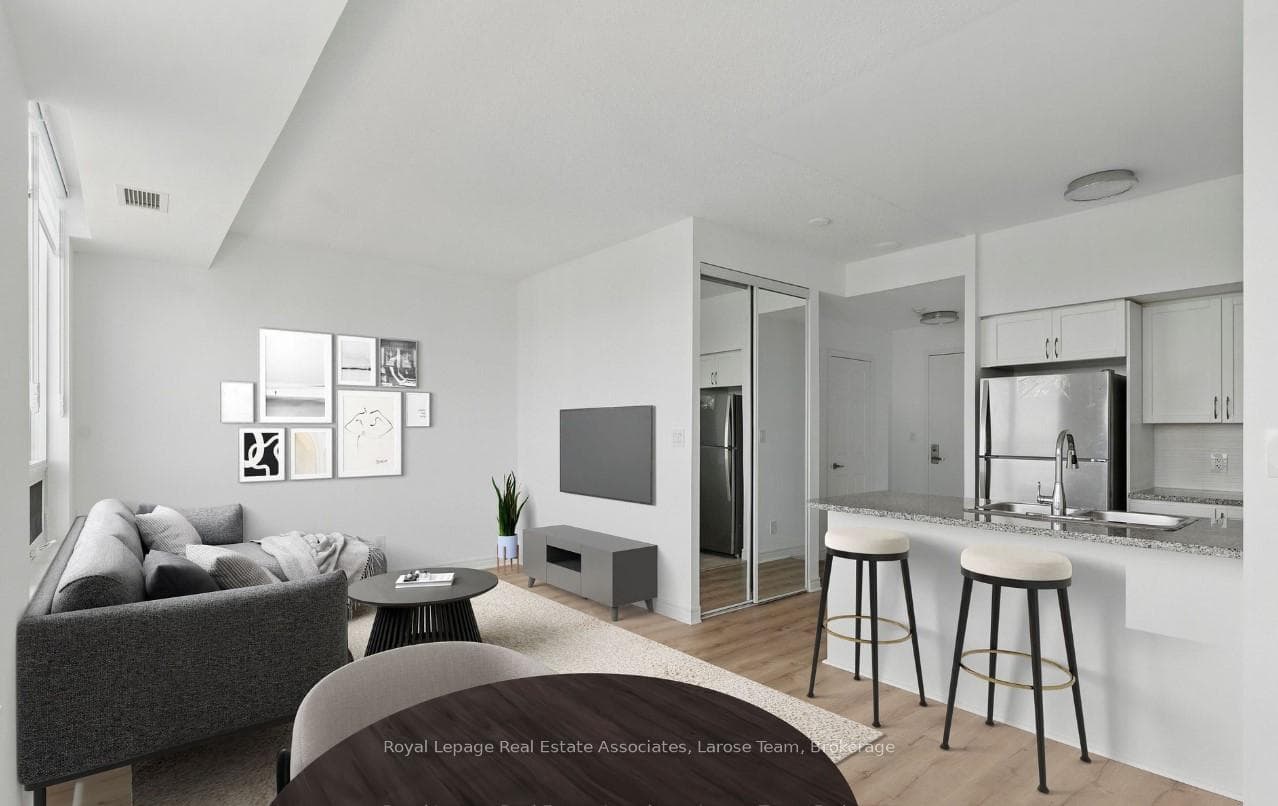 208 Enfield Place Unit 3701, Mississauga, ON L5B 0G8 - Photo 1