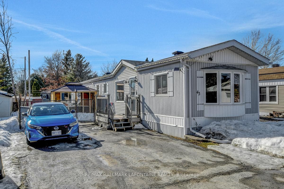 3535 St Joseph Boulevard Unit 43, Orleans - Cumberland and Area, ON K1C 1T1 - Photo 1