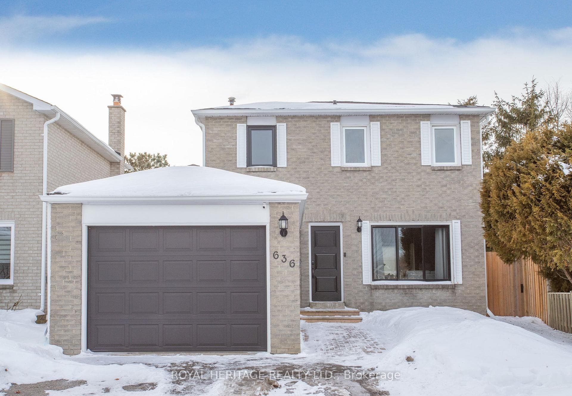 636 Beckworth Square, Pickering, ON L1V 3X4 - Photo 1