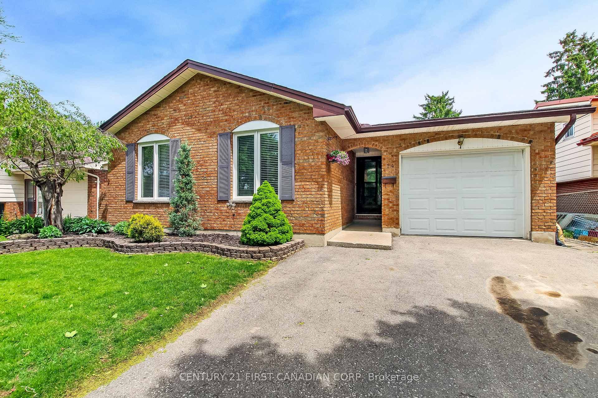 74 Winding Way Crescent, London North, ON N6G 3G2 - Photo 1