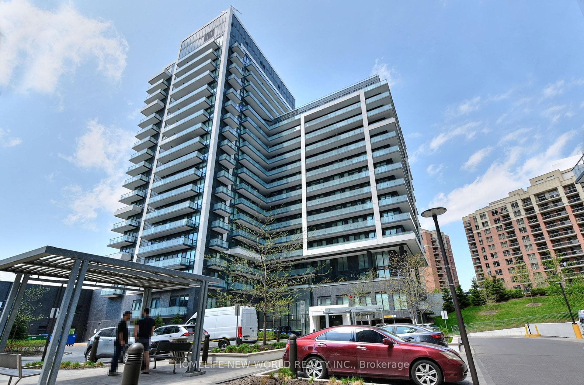 85 Oneida Crescent Unit 811, Richmond Hill, ON L4B 0H3 - Photo 1