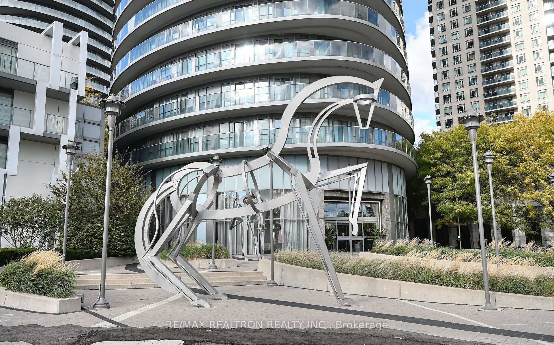 60 Absolute Avenue Unit 1502, Mississauga, ON L4Z 0A9 - Photo 1