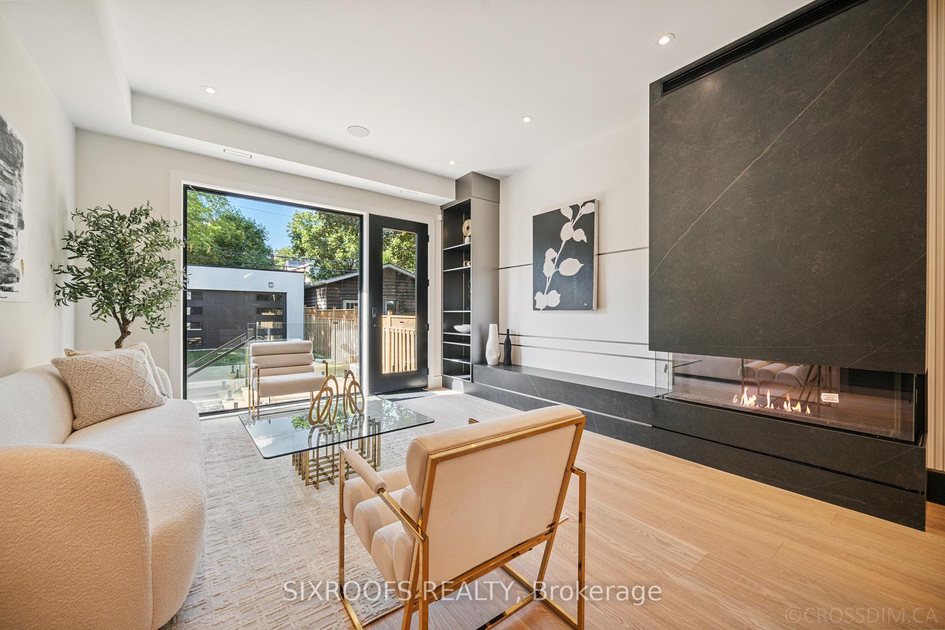 44A Alcina Avenue, Annex / Yorkville / Summerhill, ON M6G 2E8 - Photo 1