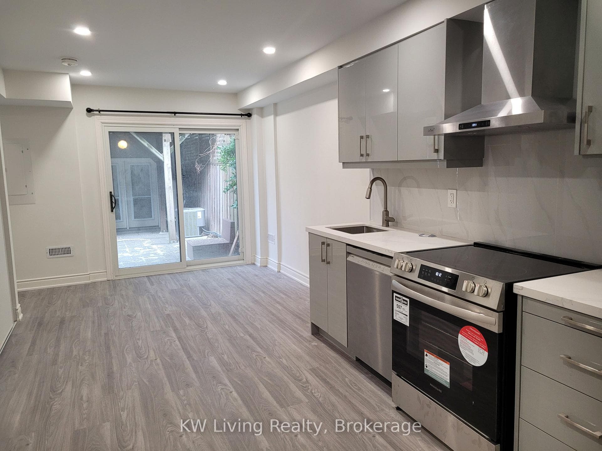 55 Windeyer Lane Unit Laneway Suite, Regent Park / Cabbagetown / St. James Town, ON M5A 2T3 - Photo 1