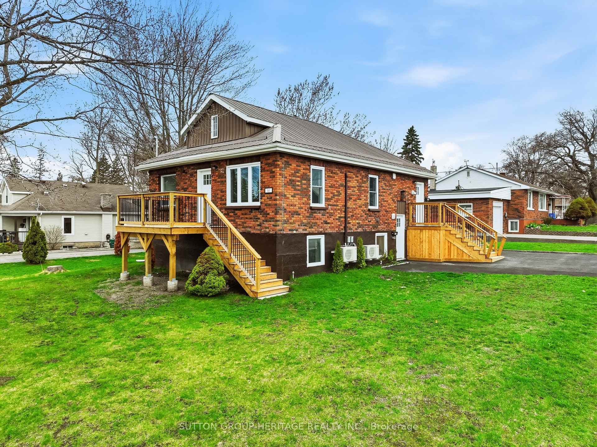 164 Dixon Drive Unit Upper, Quinte West, ON K8V 1X2 - Photo 1