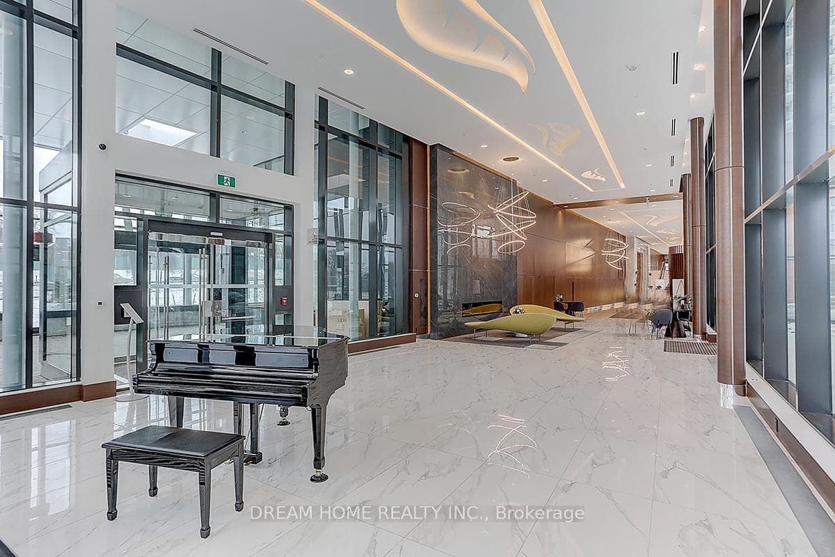 95 Mcmahon Drive Unit 2107, Toronto C15