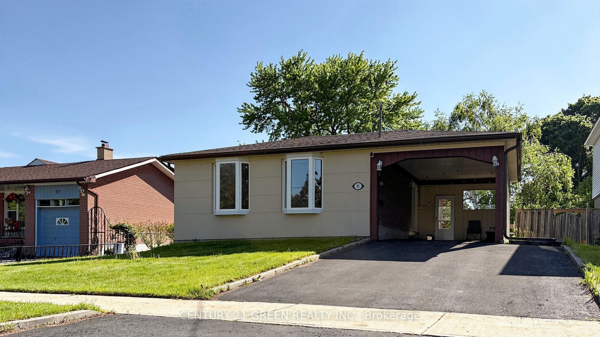 95 Kearney Drive, Etobicoke (West Mall / Rexdale), ON M9W 5K1 - Photo 1