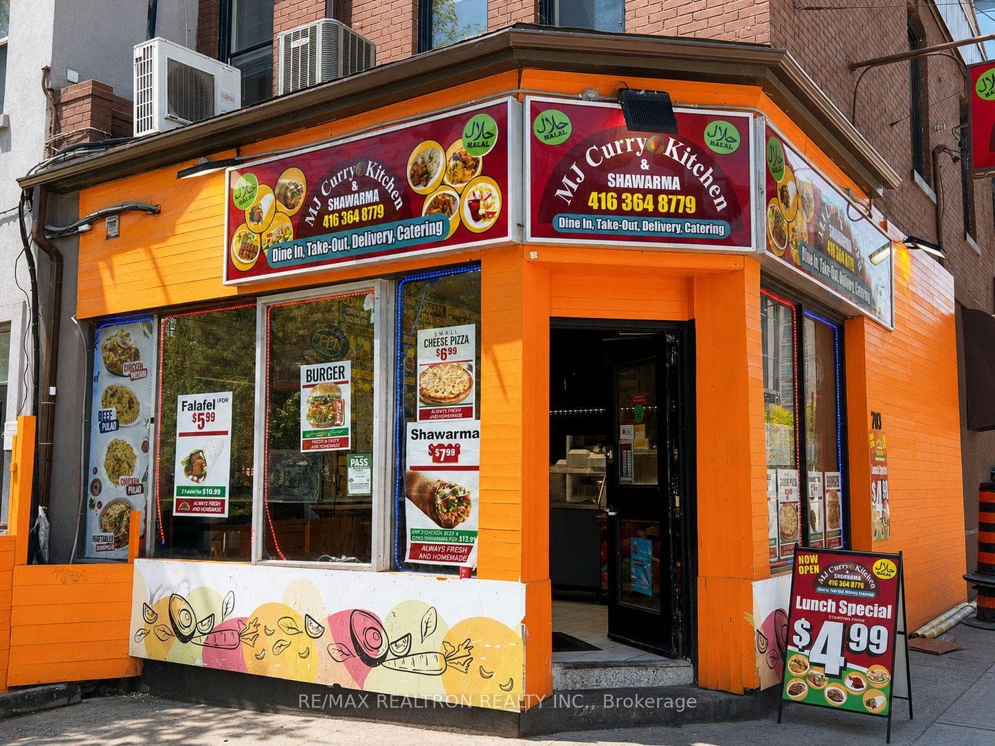 203 Dundas Street, Regent Park / Cabbagetown / St. James Town, ON M5A 1Z4 - Photo 1