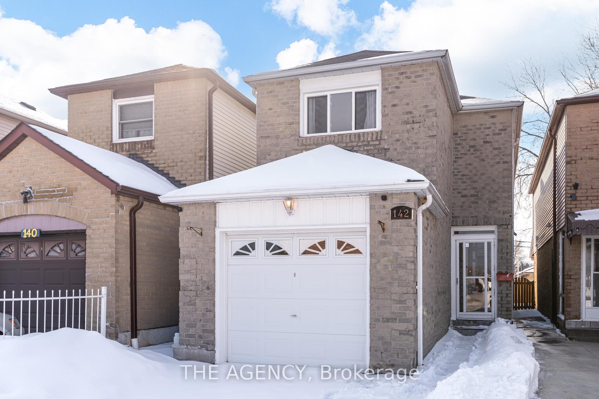 142 Greenbrae Circuit, Scarborough (West Hill / Highland Creek), ON M1H 1R3 - Photo 1