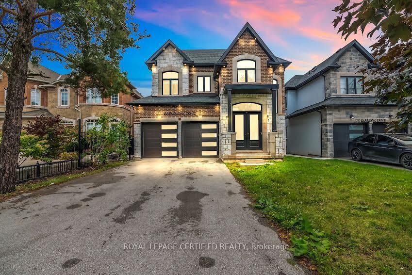 185 Burloak Drive, Oakville, ON L7L 4W4 - Photo 1