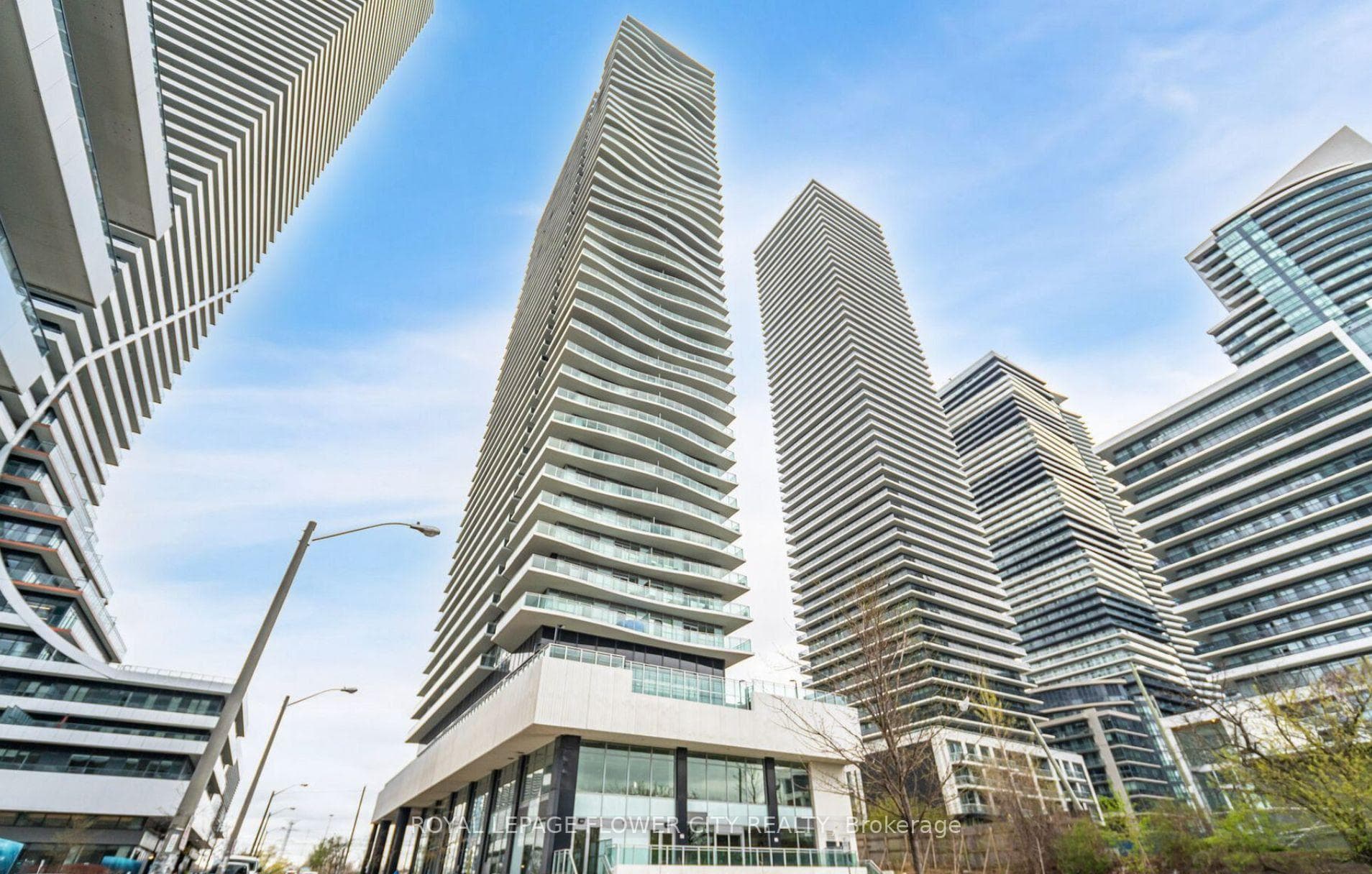 33 Shore Breeze Drive Unit 1307, Liberty Village / Parkdale / South Parkdale, ON M8V 0G1 - Photo 1