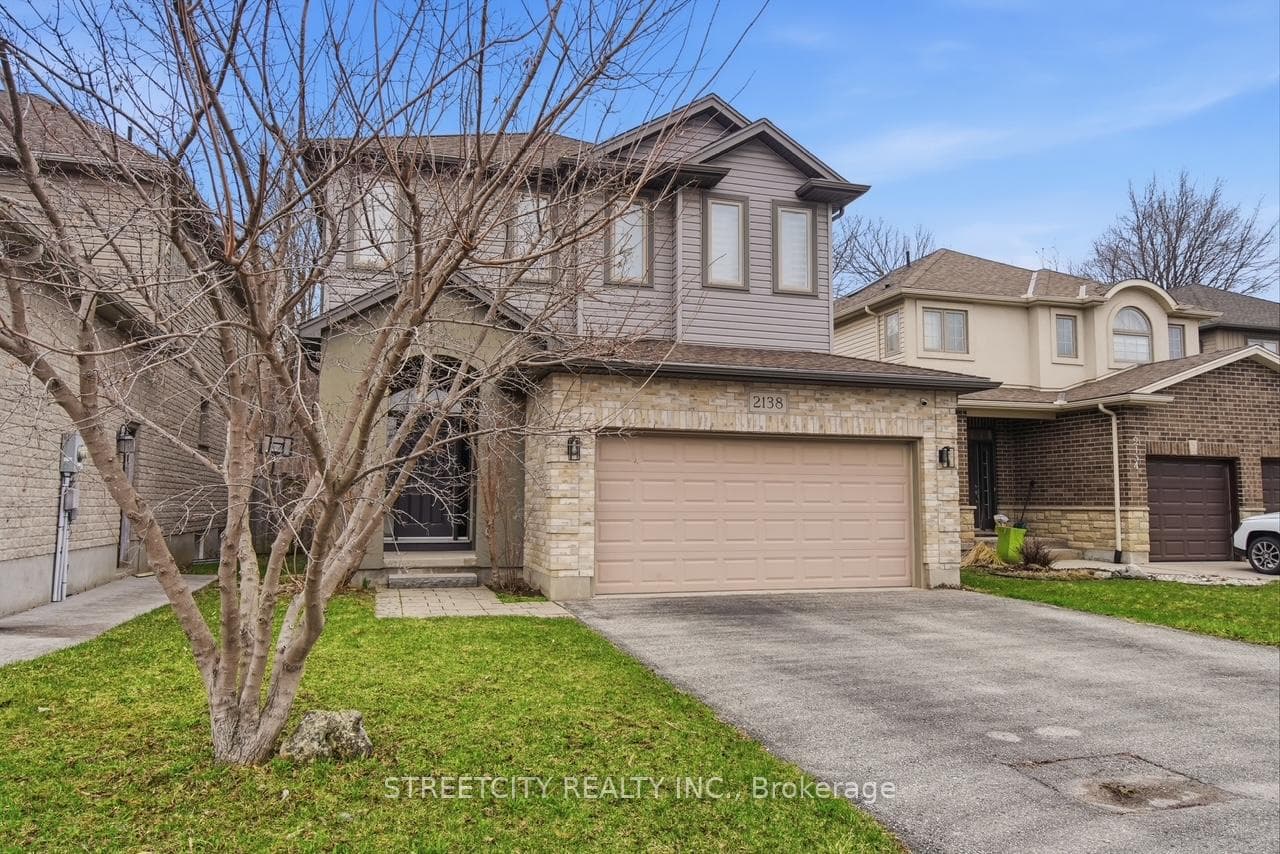 2138 North Routledge Park, London North, ON N6G 0A8 - Photo 1