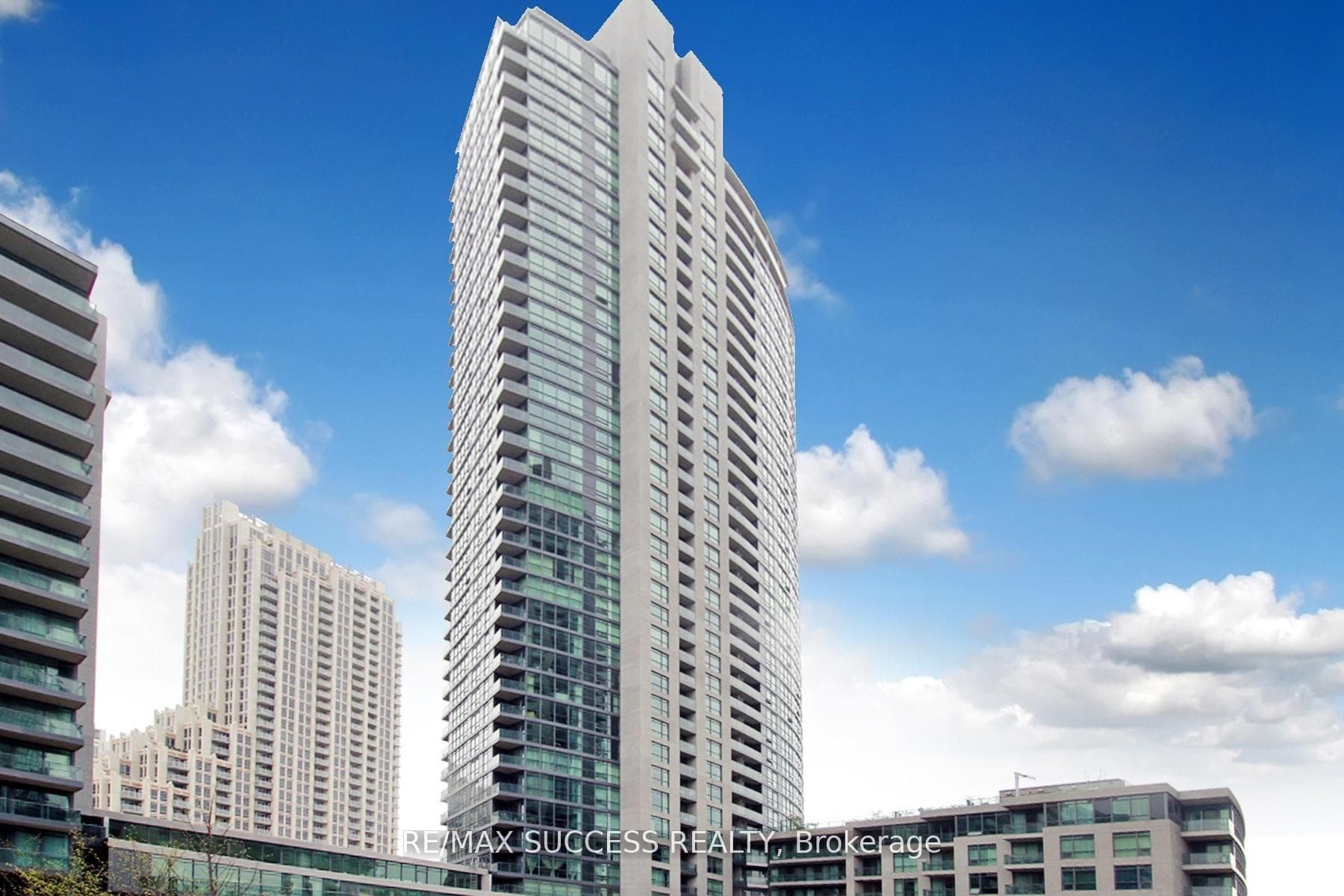 215 Fort York Boulevard Unit 3211, Downtown Toronto / Waterfront, ON M5V 4A2 - Photo 1
