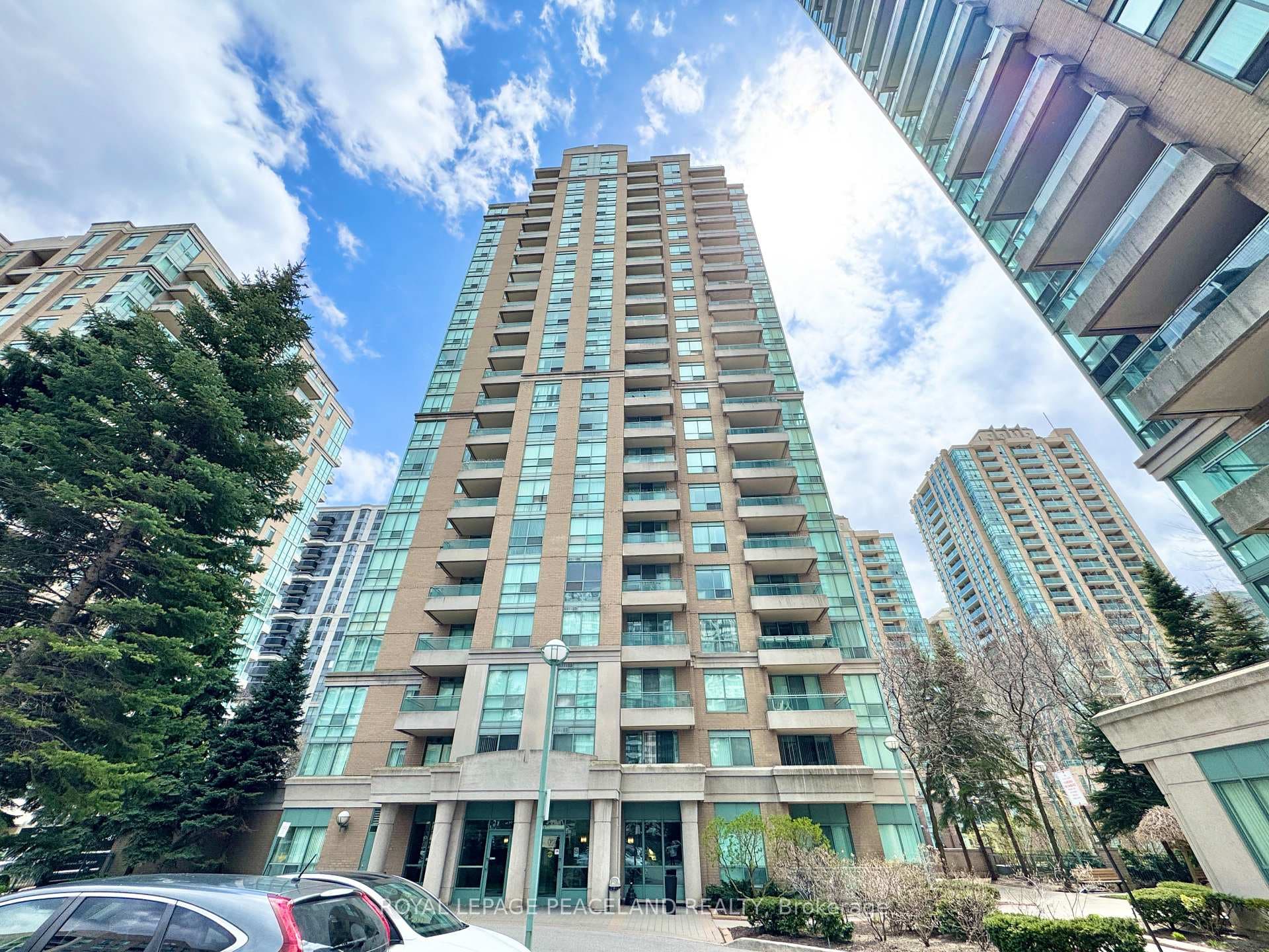 3 Pemberton Avenue Unit 703, Willowdale / Newtonbrook, ON M2M 4M1 - Photo 1