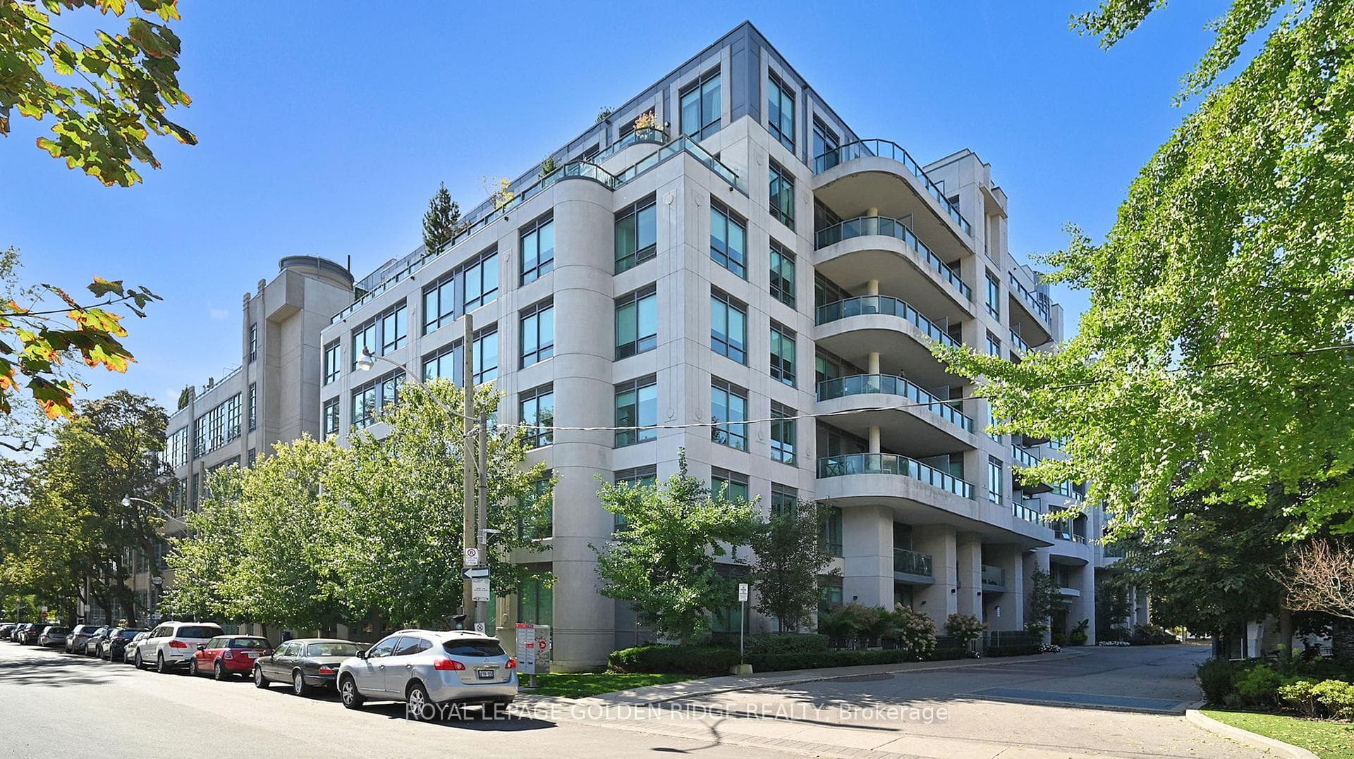 377 Madison Avenue Unit 224, Annex / Yorkville / Summerhill, ON M4V 3E1 - Photo 1