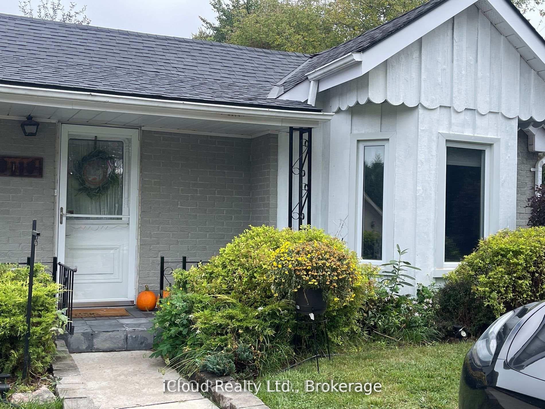 11 Maple Lane, Caledon, ON L7E 0L3 - Photo 1