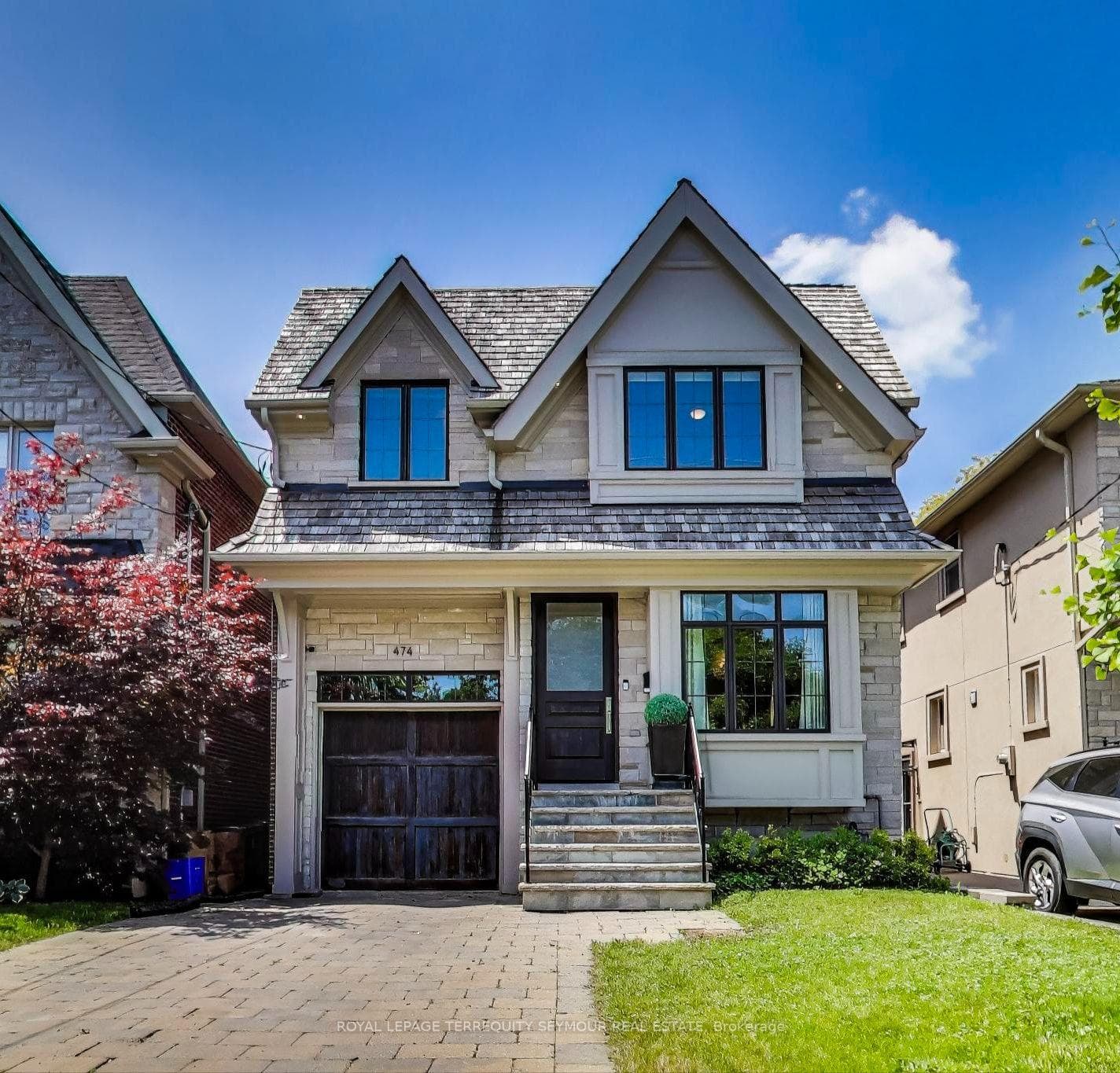 474 Sutherland Drive, Flemingdon Park / Don Mills, ON M4G 1K8 - Photo 1