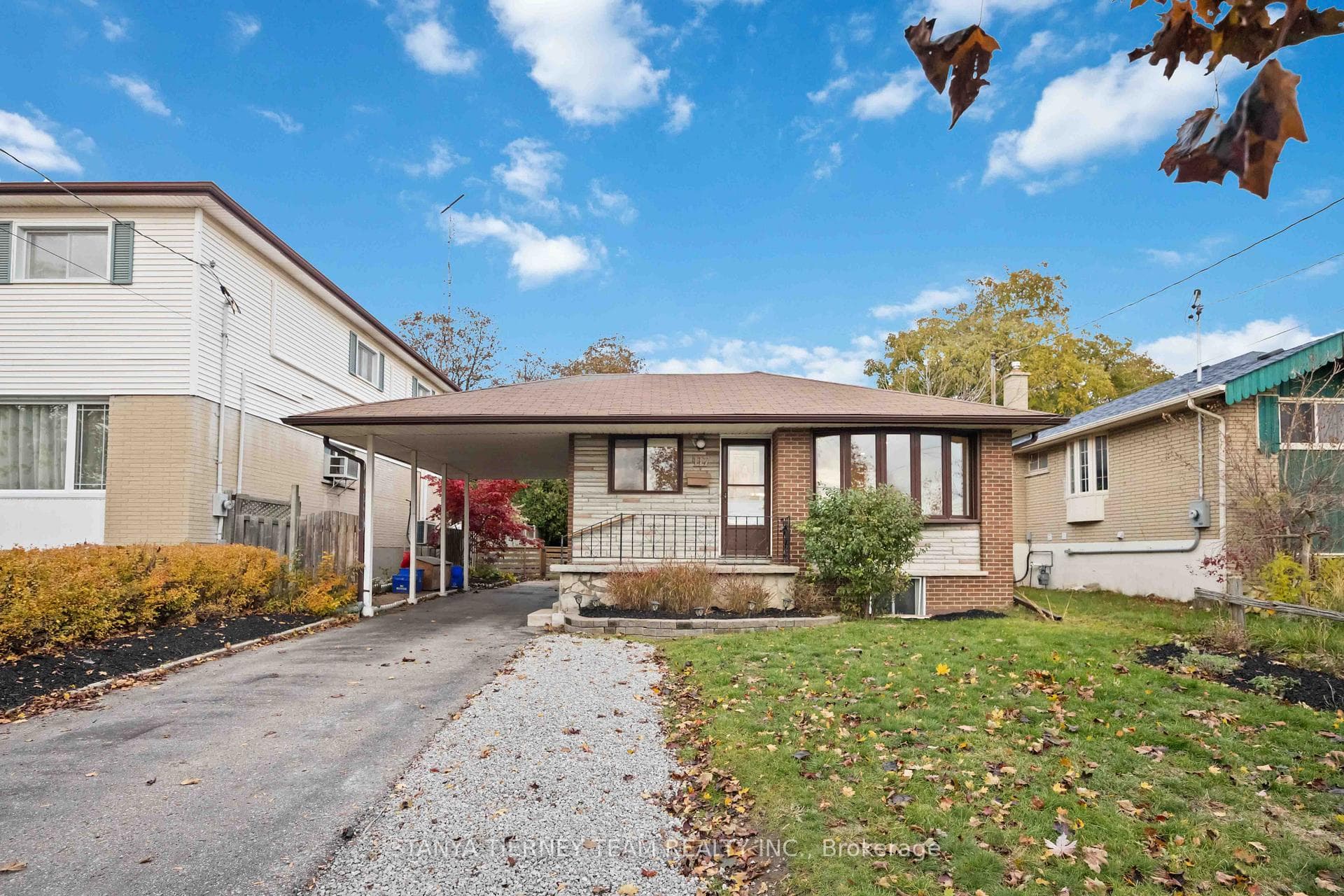 117 Keewatin Street, Oshawa, ON L1H 6Z2 - Photo 1