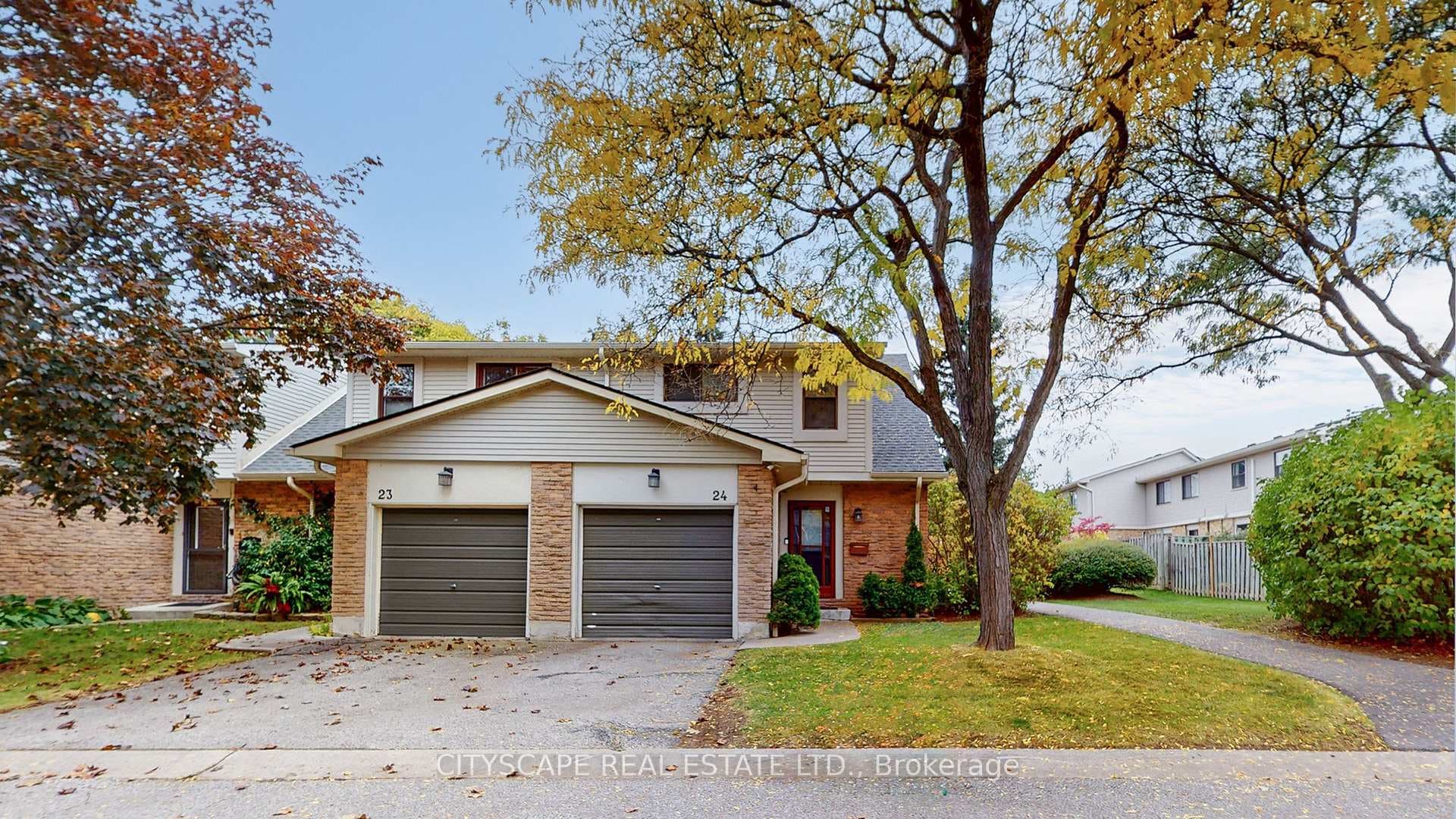 2701 Aquitaine Avenue Unit 6, Mississauga, ON L5N 2H7 - Photo 1