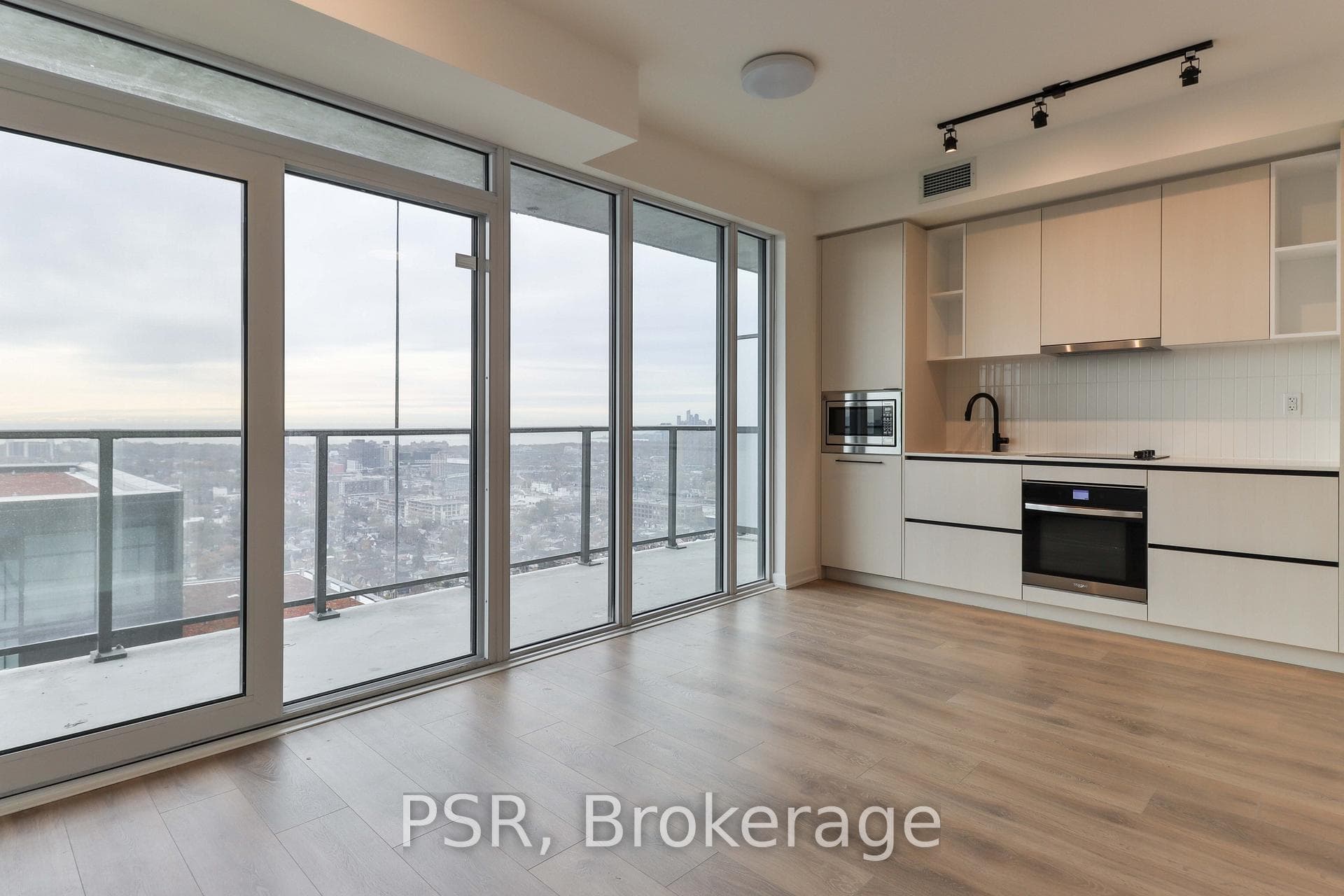 1285 Dupont Street Unit 2810, Bloor West Village / Swansea, ON M6H 0E3 - Photo 1