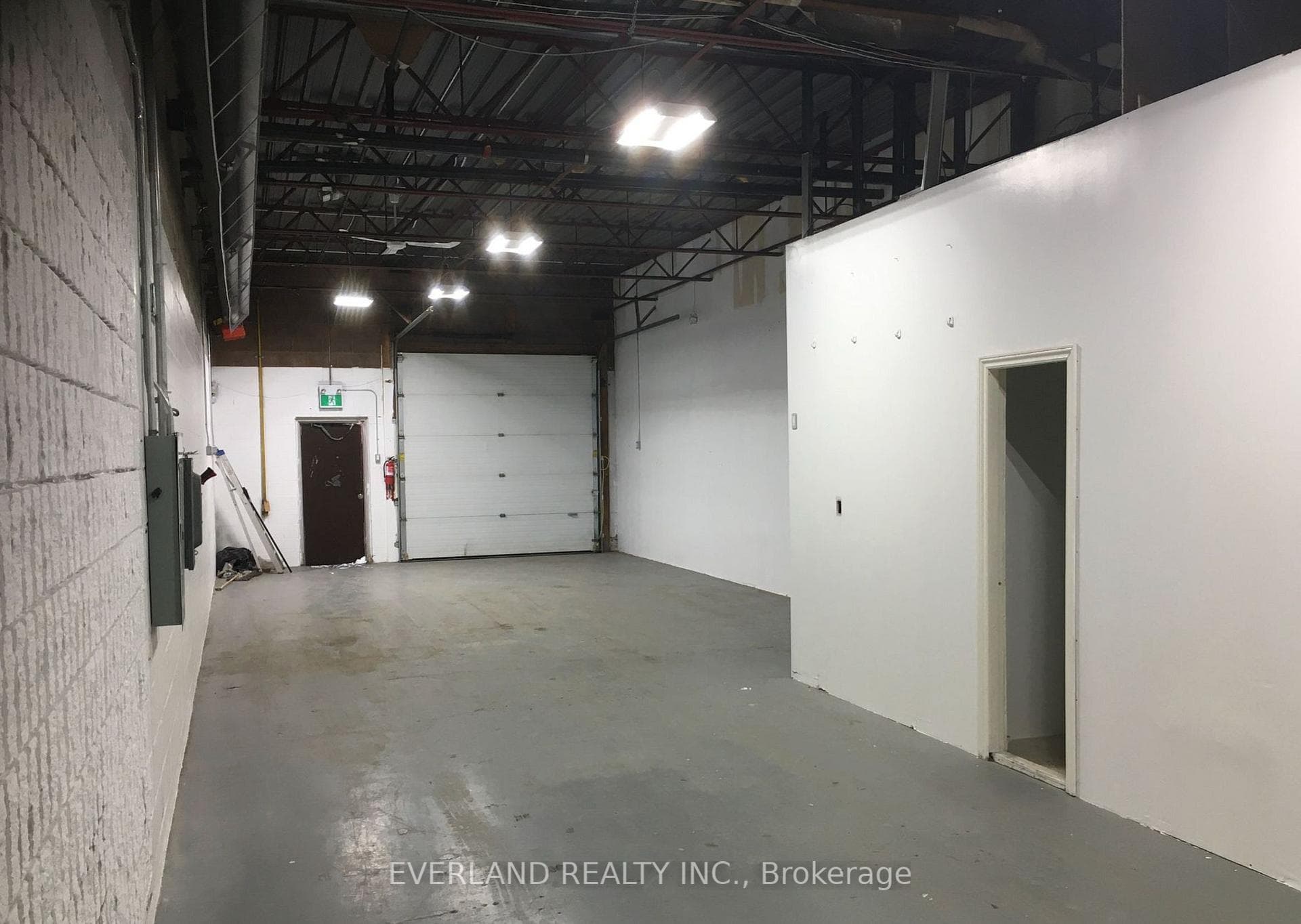 1585 Britannia Road Unit # E3, Mississauga, ON L4W 2M4 - Photo 1