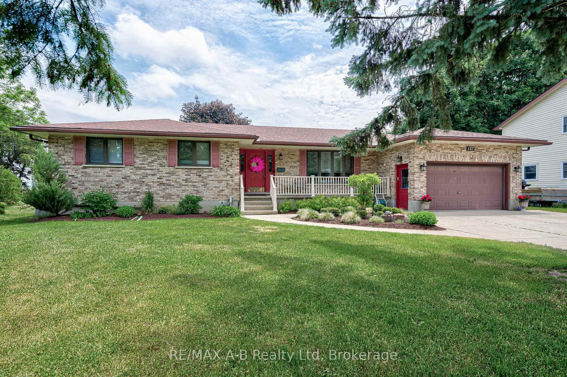 137 Mitchell Court, West Perth, ON N0K 1N0 - Photo 1