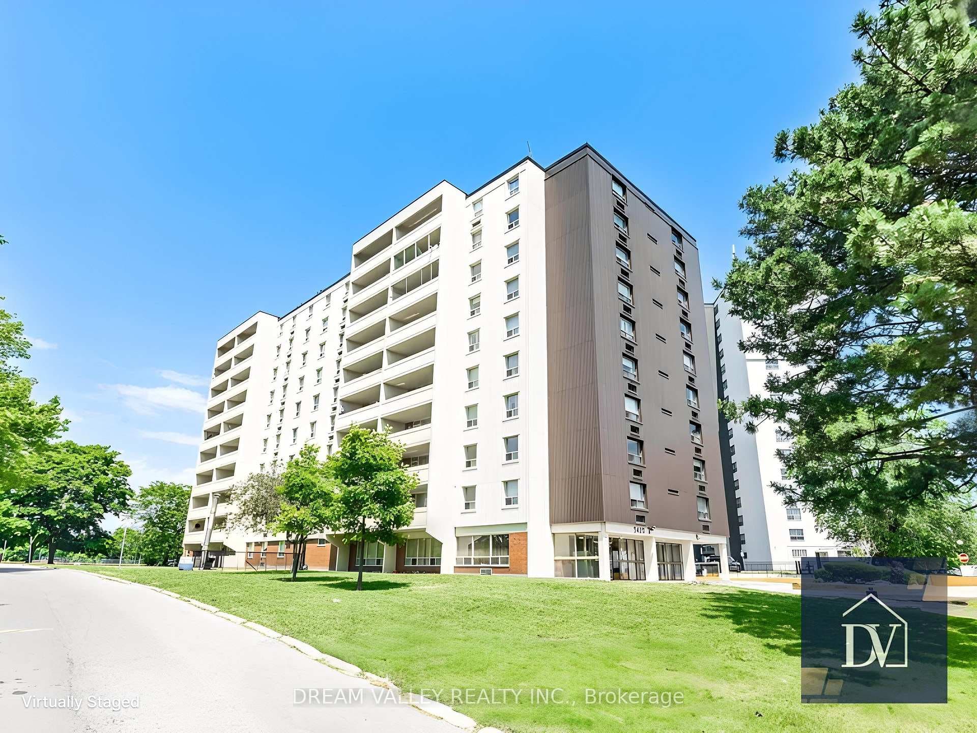 3420 EGLINTON Avenue Unit 505, Scarborough Town Centre, ON M1J 2H9 - Photo 1