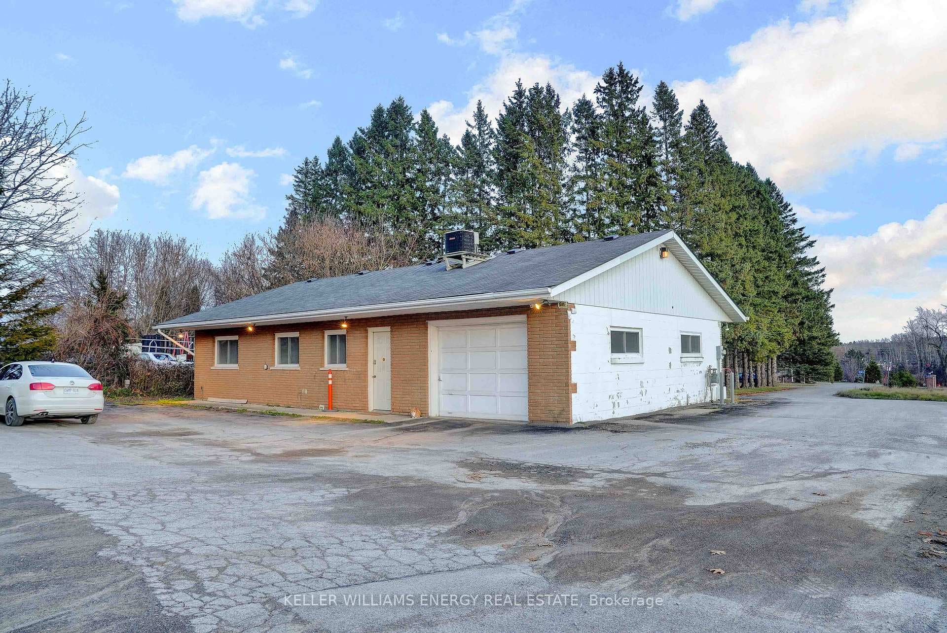 996 County Road 40 Road, Quinte West, ON K8V 5P4 - Photo 1