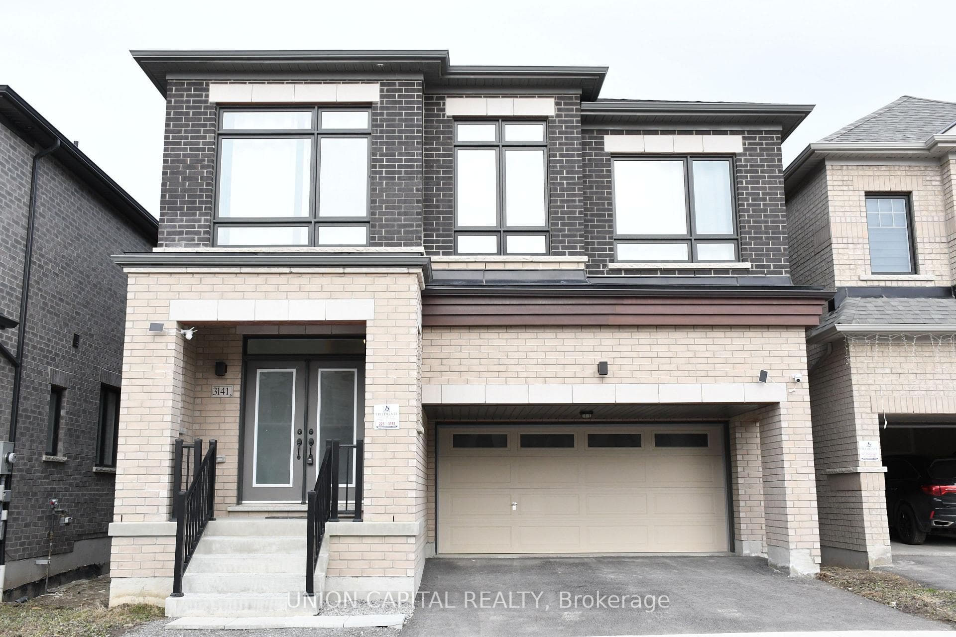 3141 Blazing Star Avenue, Pickering, ON L1Y 0B4 - Photo 1