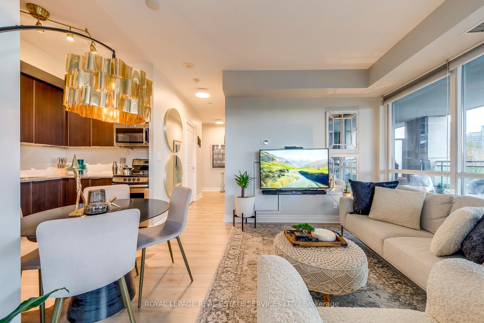 16 Brookers Lane Unit 203, Liberty Village / Parkdale / South Parkdale, ON M8V 0A5 - Photo 1