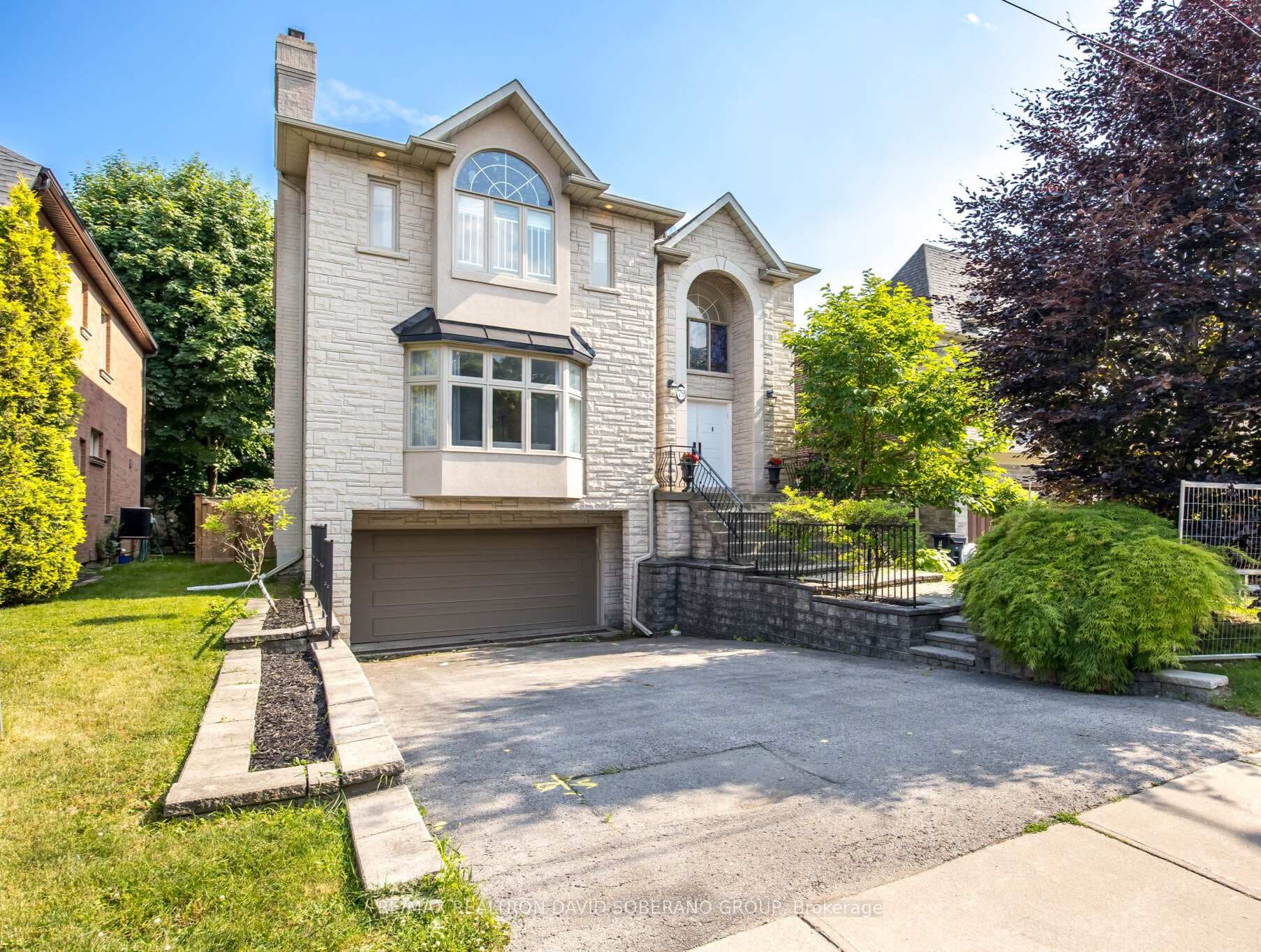 79 Laurelcrest Avenue, North York (Bathurst Manor / Clanton Park), ON M3H 2B1 - Photo 1