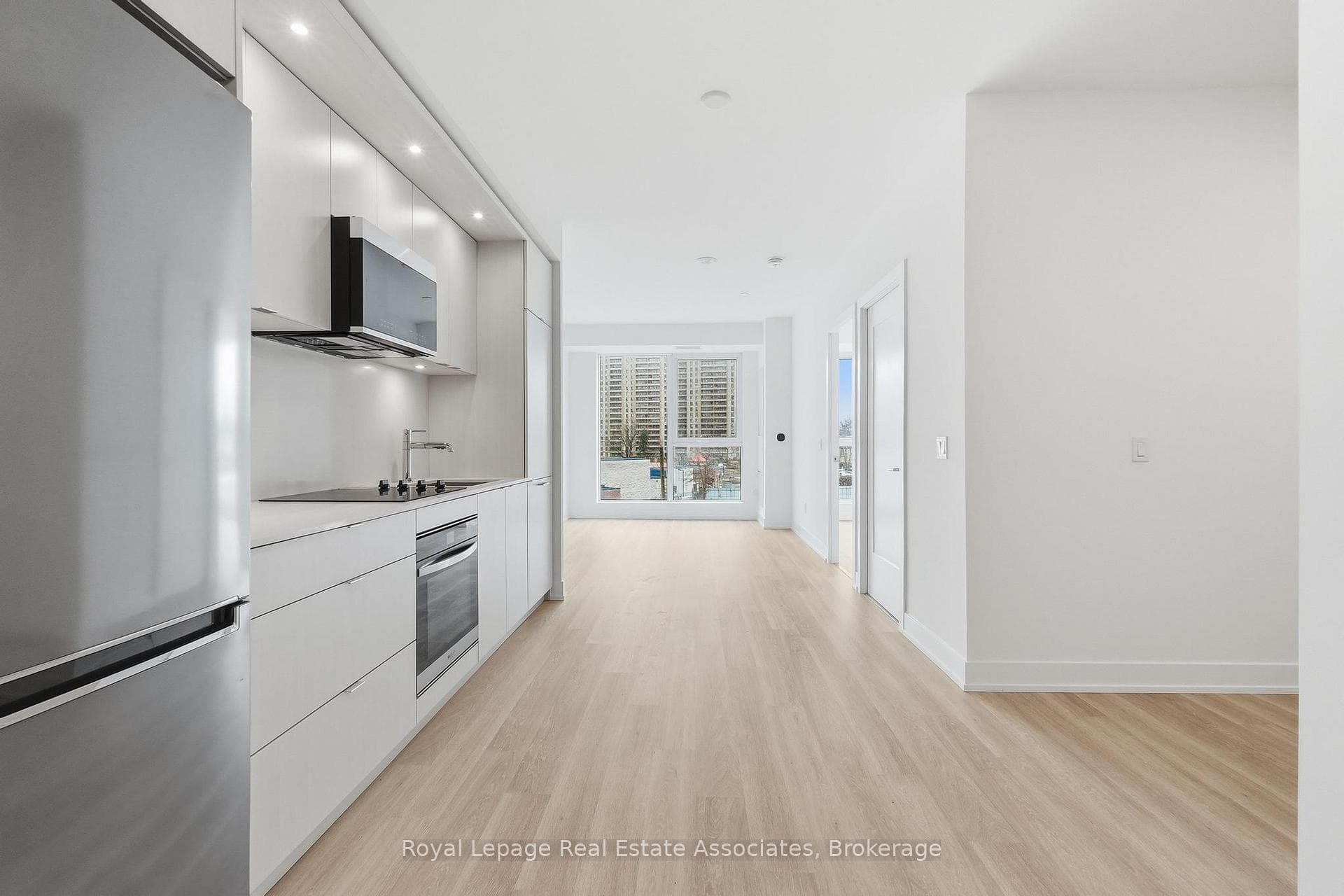 25 Cordova Avenue Unit 416, Etobicoke (Islington / Rexdale), ON M9A 0E5 - Photo 1