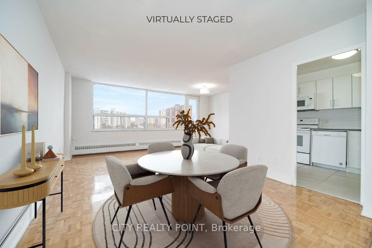 6200 Bathurst Street Unit 711, Thornhill / Willowdale, ON M2R 2A3 - Photo 1