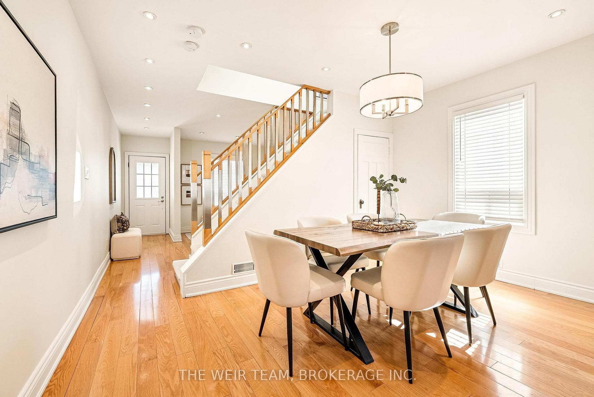 10 Eldon Avenue, Toronto E03