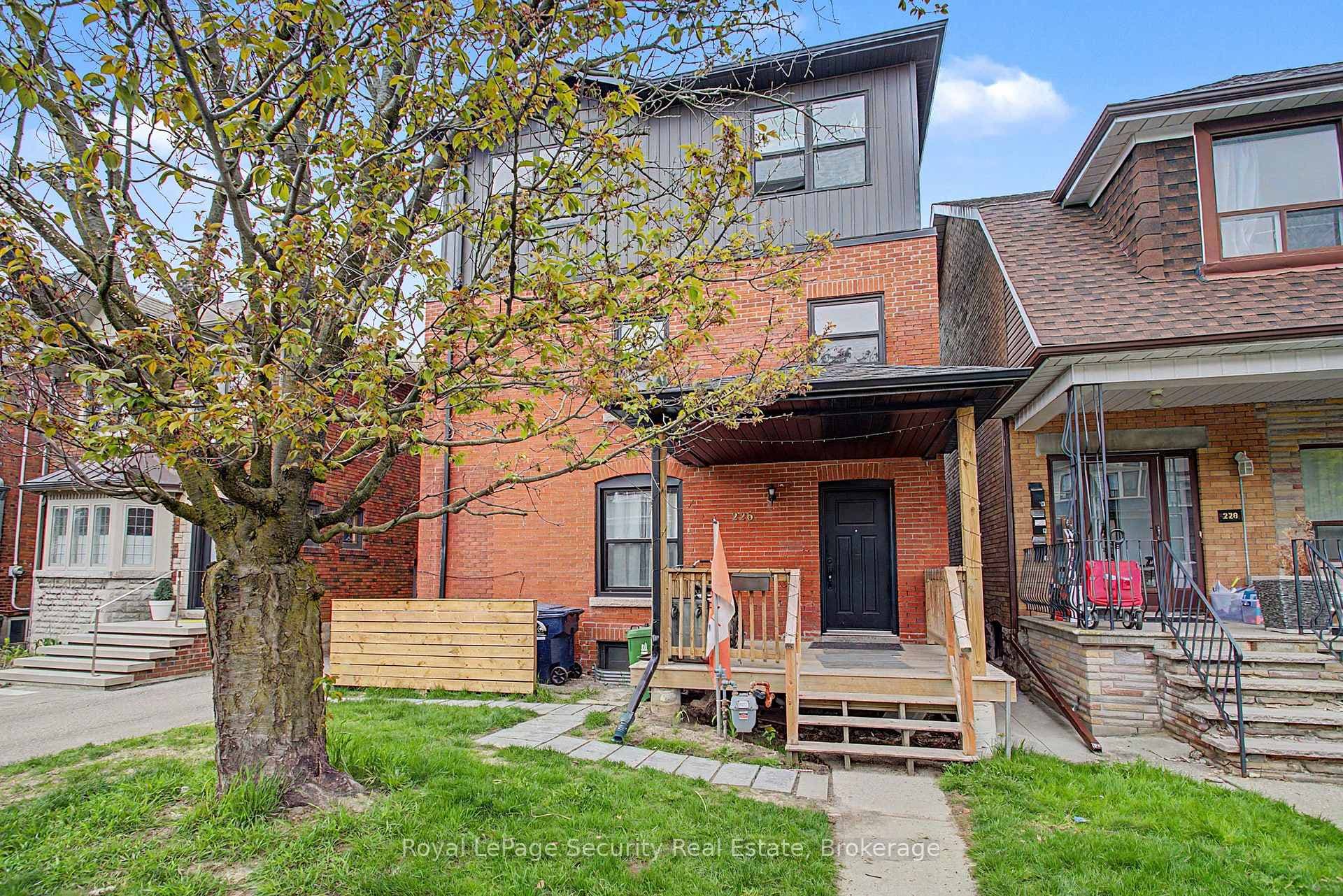 226 Lauder Avenue Unit 2, Toronto C03