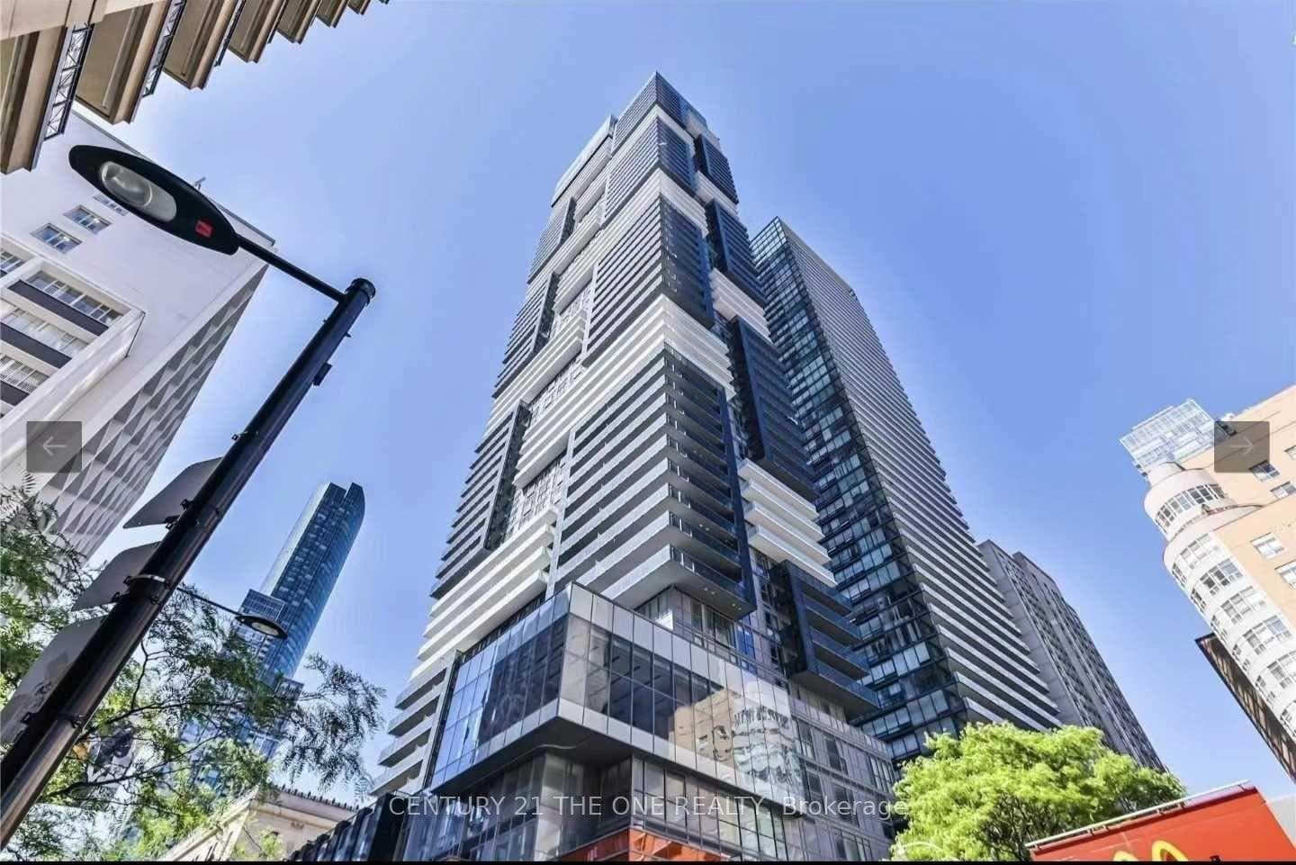 7 Grenville Street Unit 2211, Toronto C01